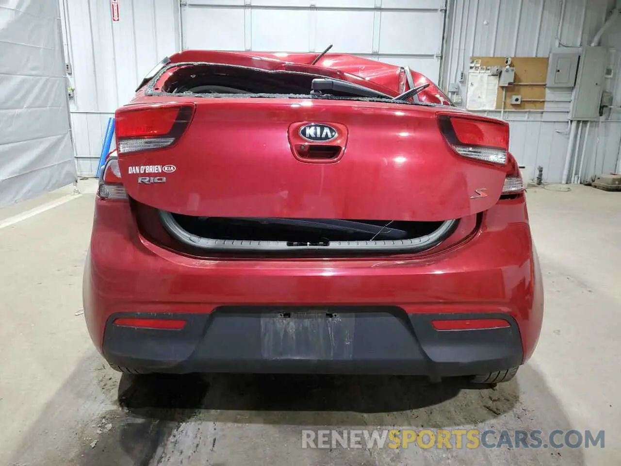 6 Photograph of a damaged car 3KPA25AD3LE268341 KIA RIO 2020