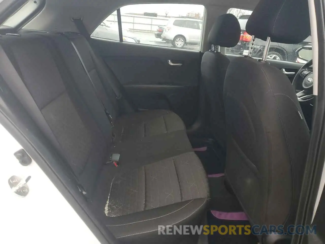 10 Photograph of a damaged car 3KPA25AD7LE311157 KIA RIO 2020