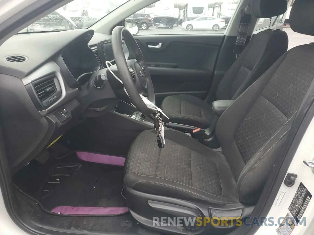 7 Photograph of a damaged car 3KPA25AD7LE311157 KIA RIO 2020
