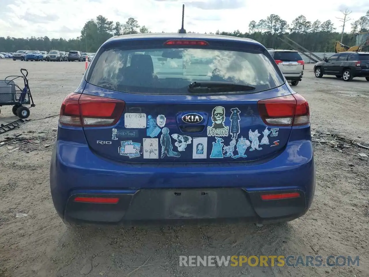 6 Photograph of a damaged car 3KPA25ADXLE307345 KIA RIO 2020