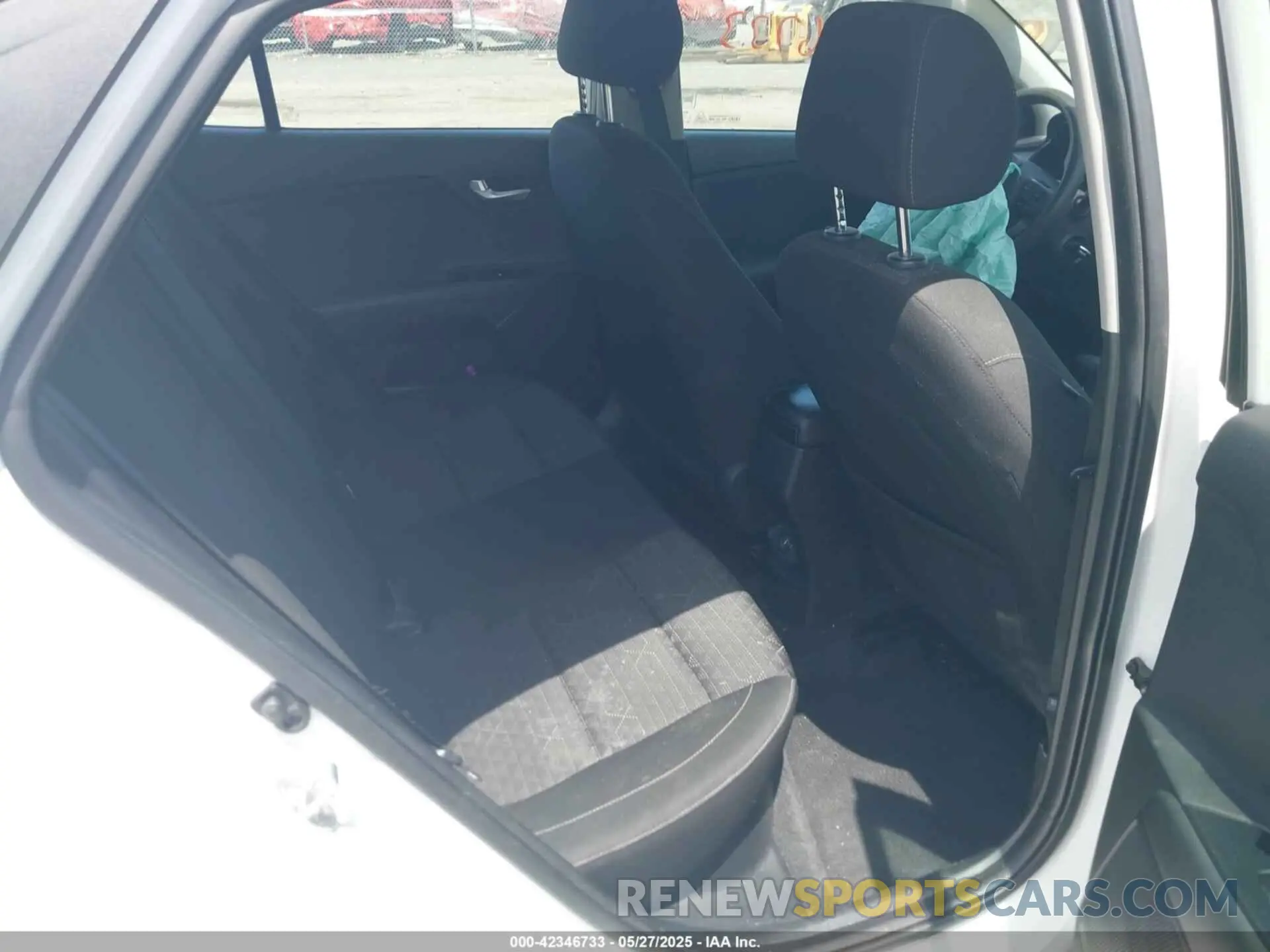 8 Photograph of a damaged car 3KPA24AD0ME365752 KIA RIO 2021