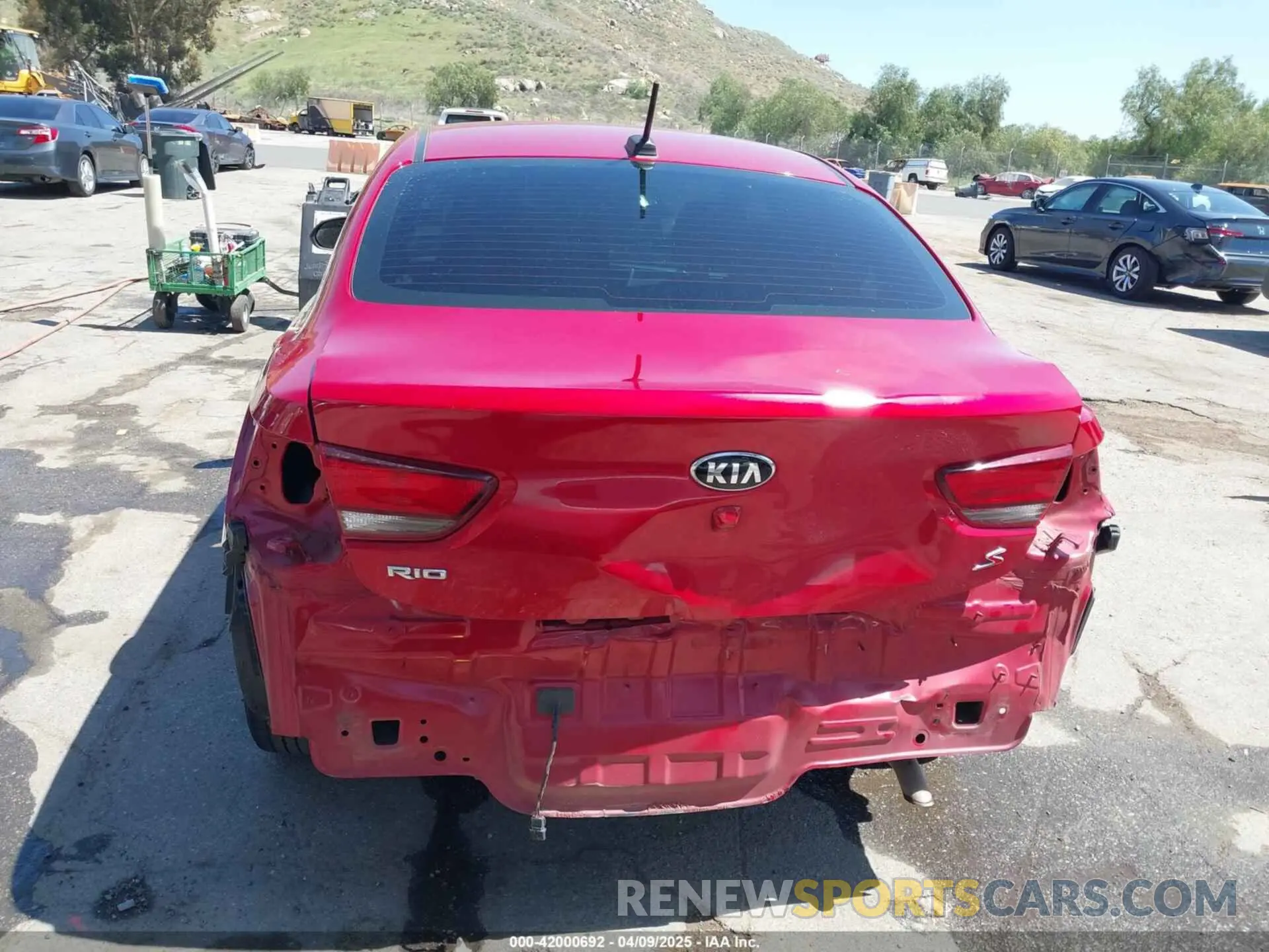 17 Photograph of a damaged car 3KPA24AD0ME370062 KIA RIO 2021