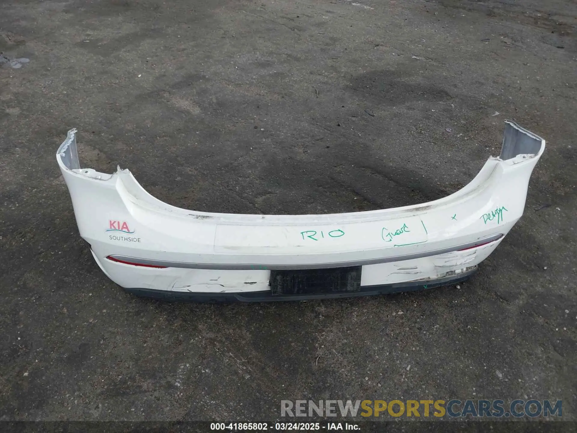 11 Photograph of a damaged car 3KPA24AD0ME395186 KIA RIO 2021