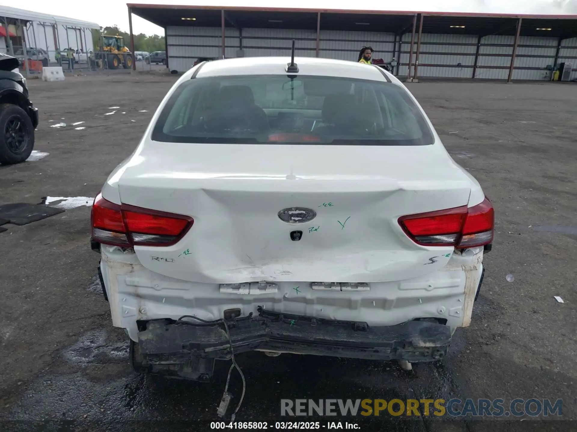 16 Photograph of a damaged car 3KPA24AD0ME395186 KIA RIO 2021