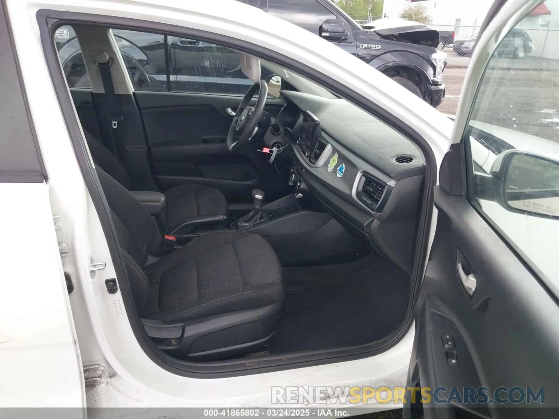 5 Photograph of a damaged car 3KPA24AD0ME395186 KIA RIO 2021