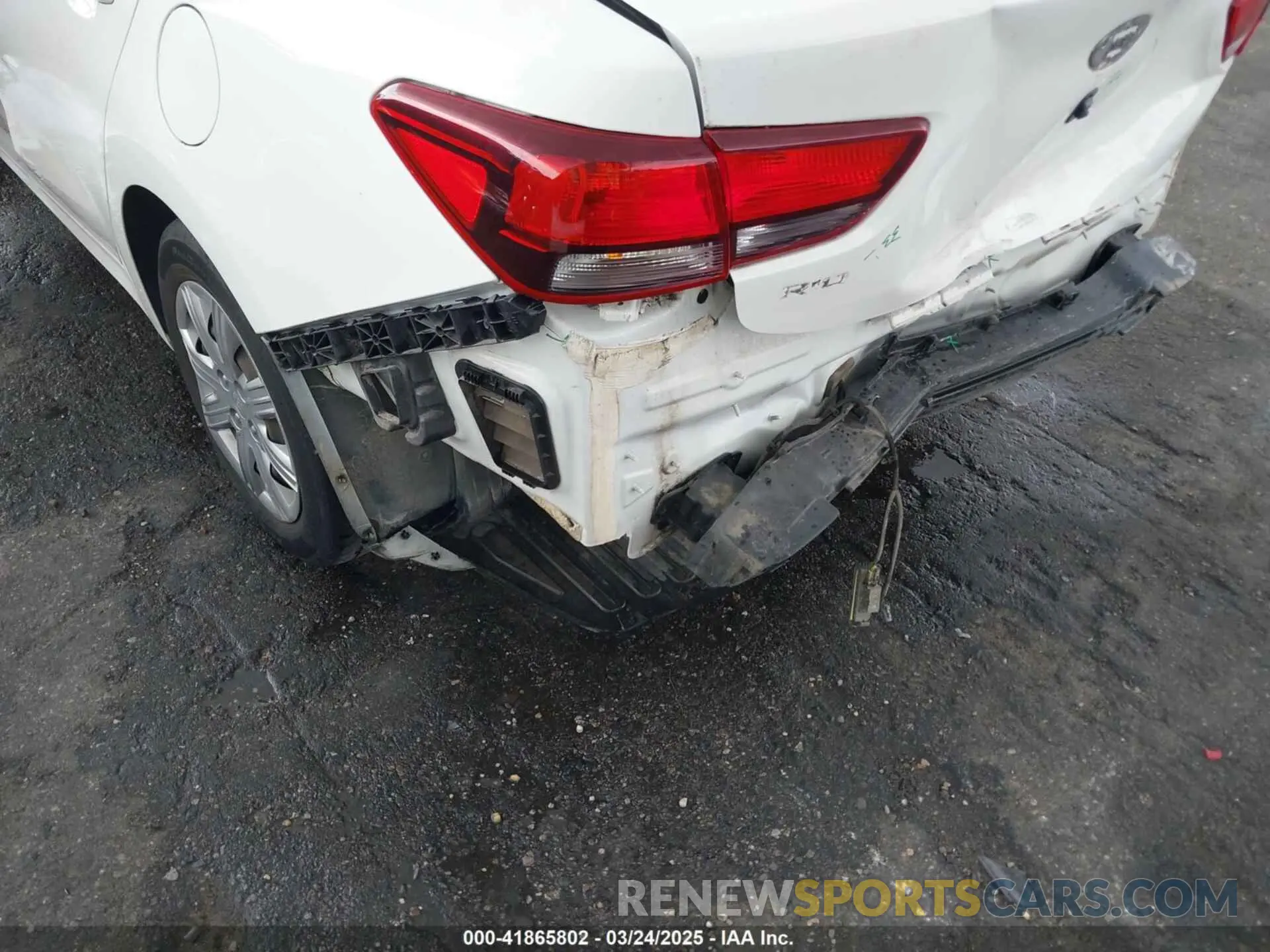 6 Photograph of a damaged car 3KPA24AD0ME395186 KIA RIO 2021