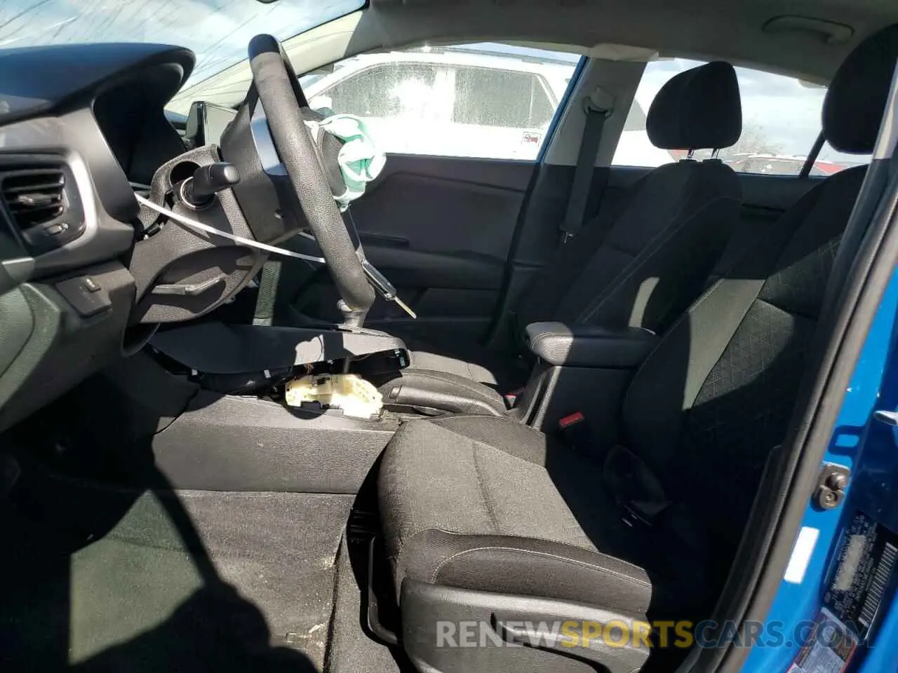 7 Photograph of a damaged car 3KPA24AD1ME364884 KIA RIO 2021