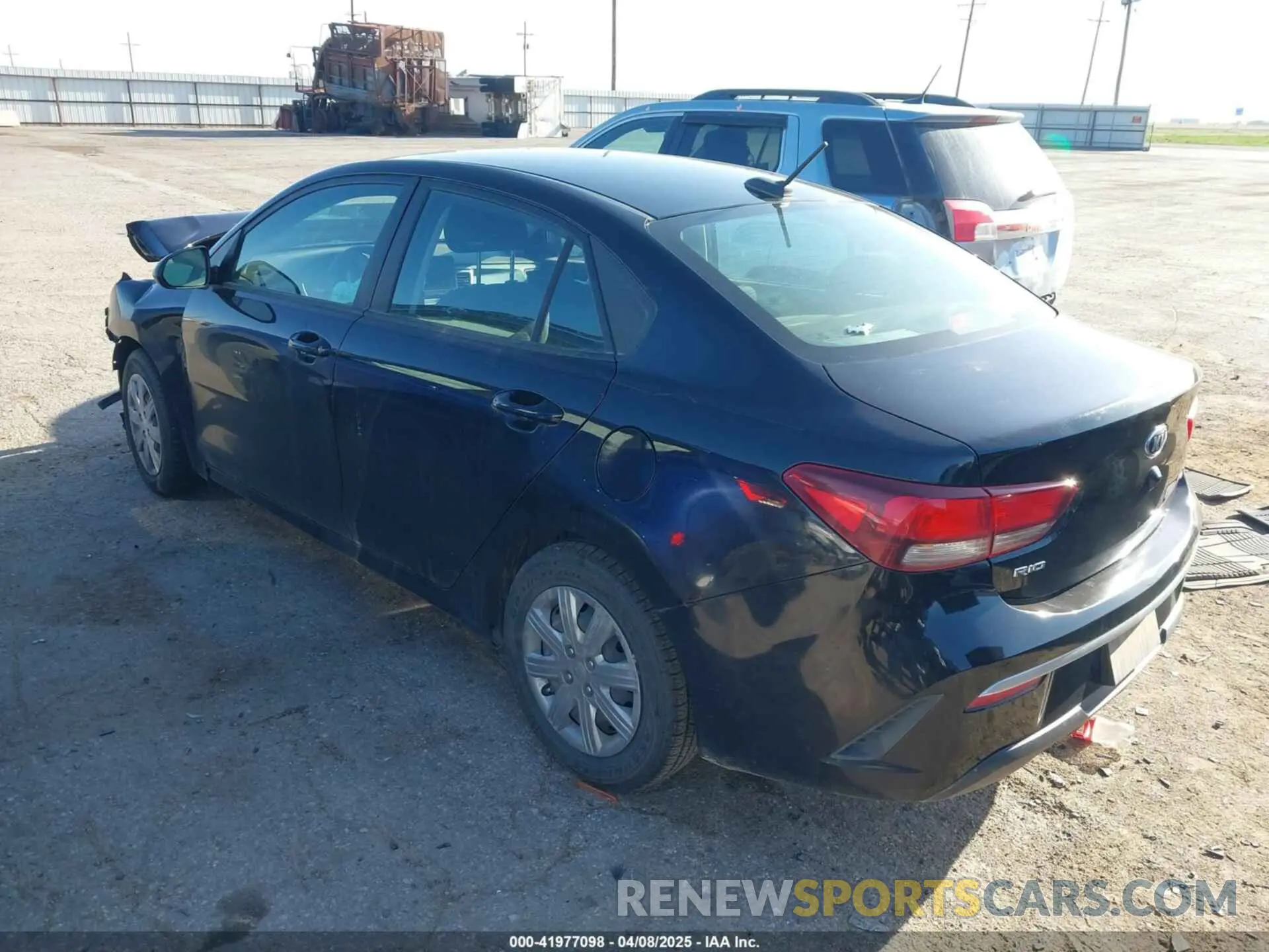 3 Photograph of a damaged car 3KPA24AD1ME365064 KIA RIO 2021