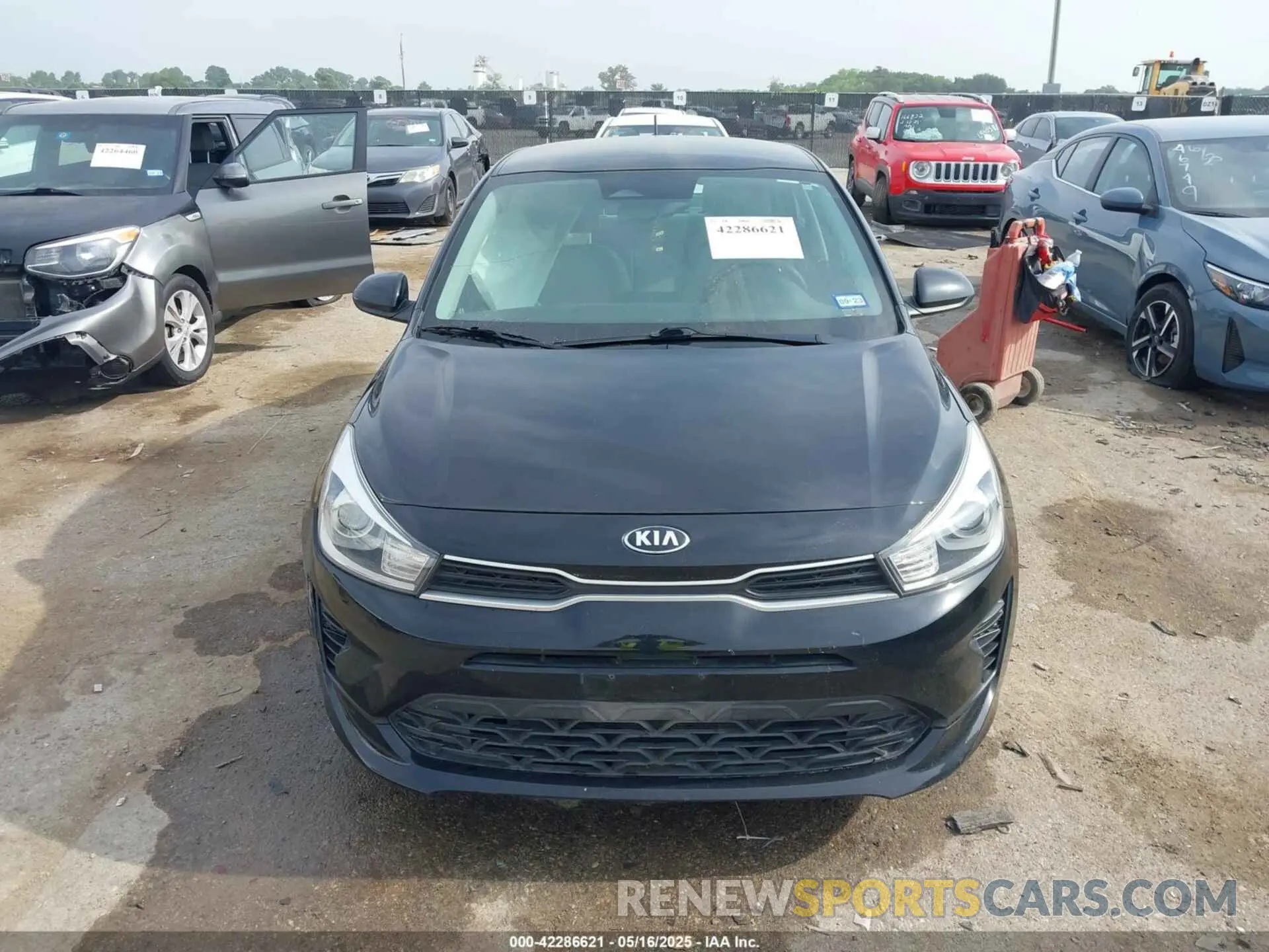 12 Photograph of a damaged car 3KPA24AD1ME426476 KIA RIO 2021