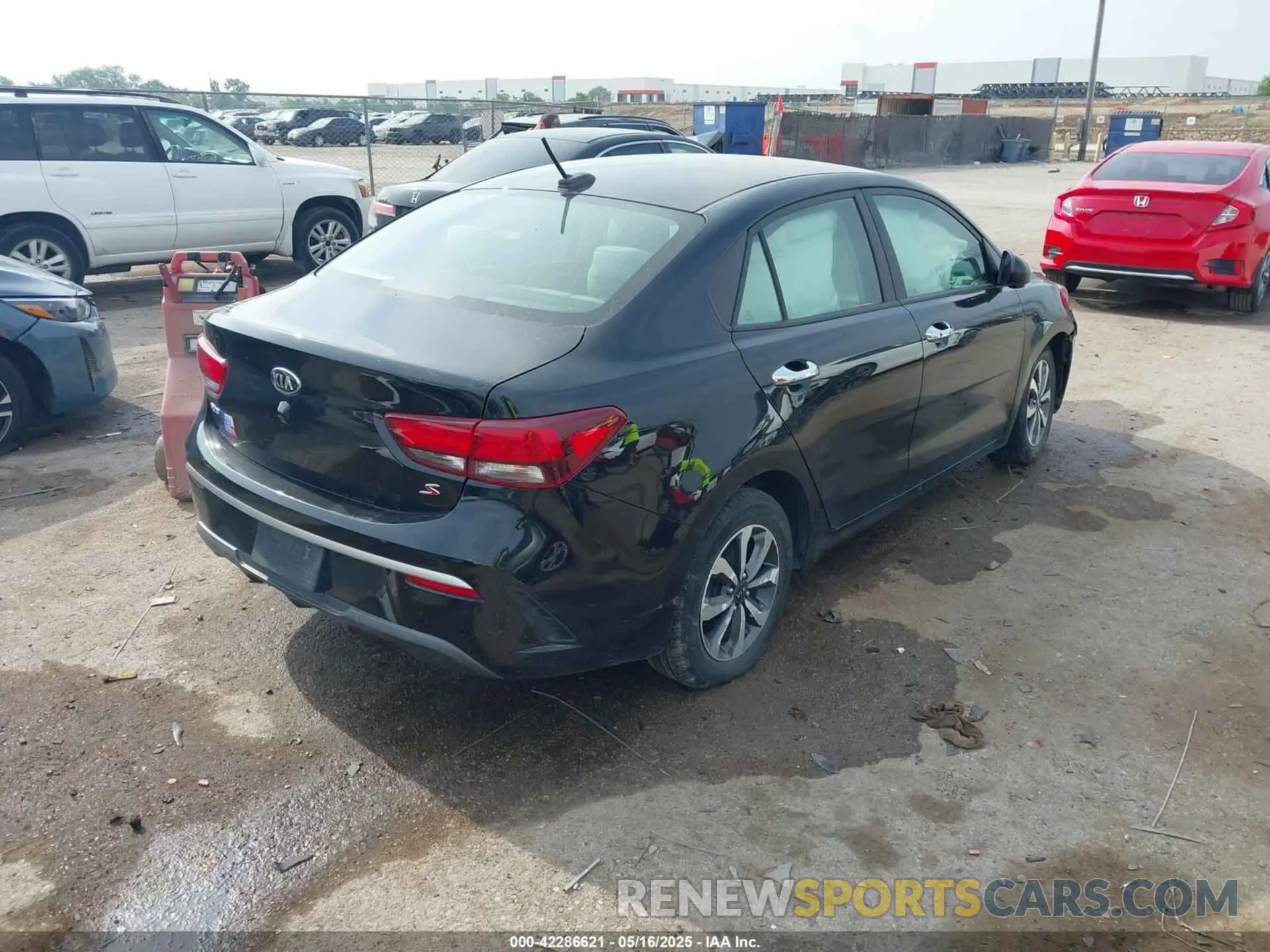 4 Photograph of a damaged car 3KPA24AD1ME426476 KIA RIO 2021