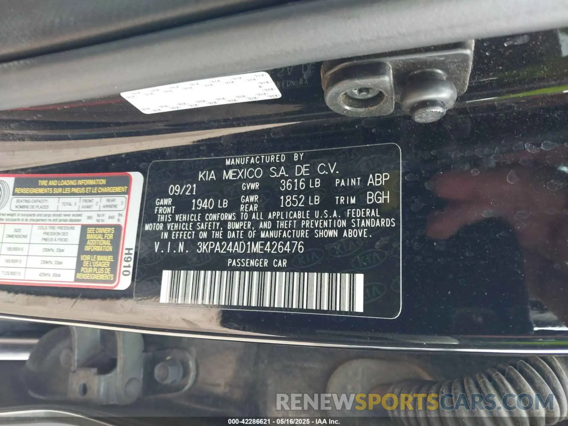9 Photograph of a damaged car 3KPA24AD1ME426476 KIA RIO 2021