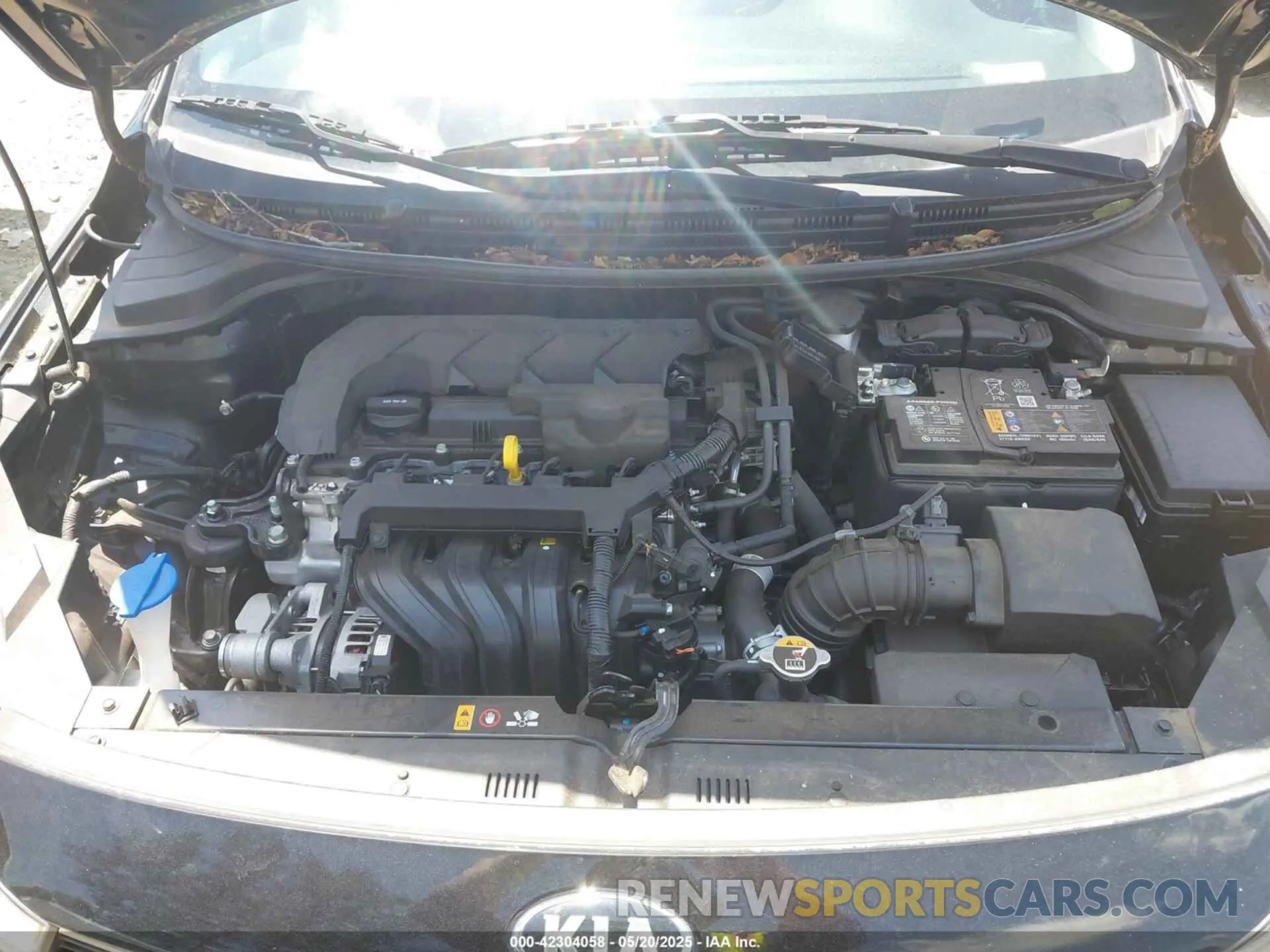 10 Photograph of a damaged car 3KPA24AD1ME428132 KIA RIO 2021