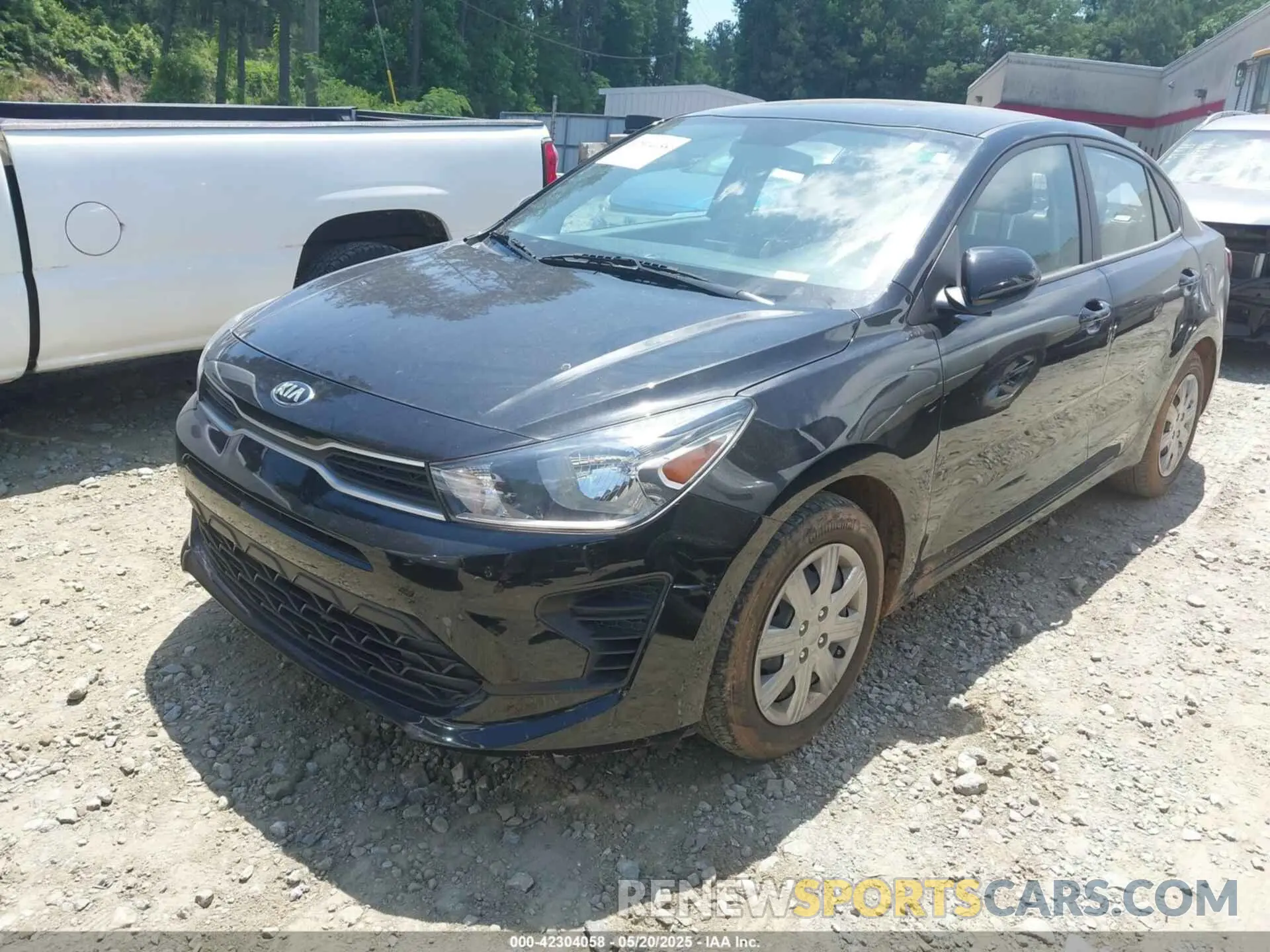2 Photograph of a damaged car 3KPA24AD1ME428132 KIA RIO 2021