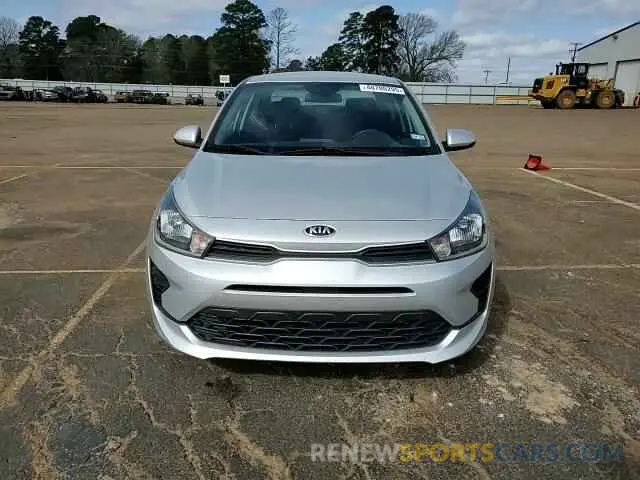 11 Photograph of a damaged car 3KPA24AD1ME428163 KIA RIO 2021