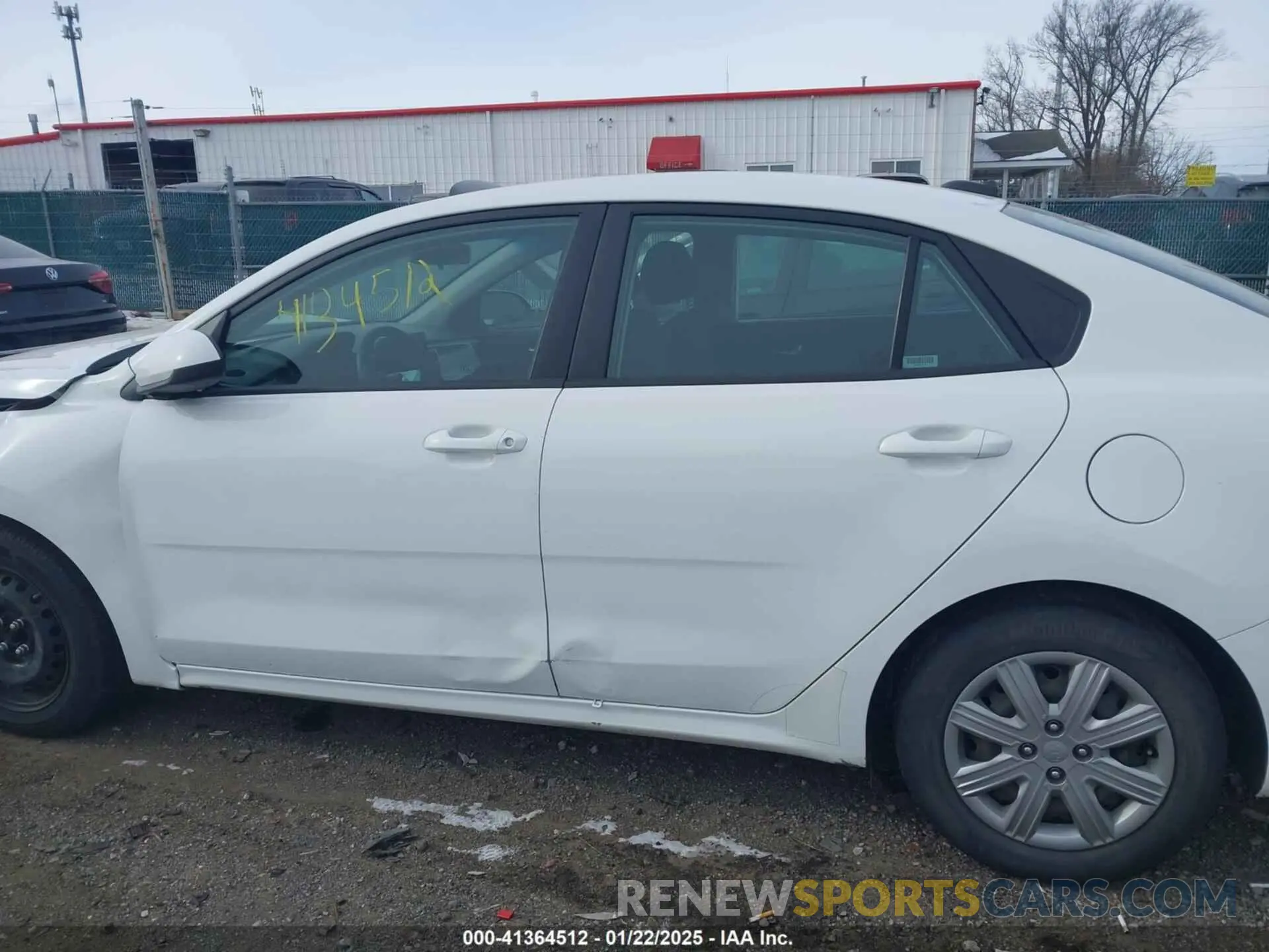 14 Photograph of a damaged car 3KPA24AD2ME371732 KIA RIO 2021