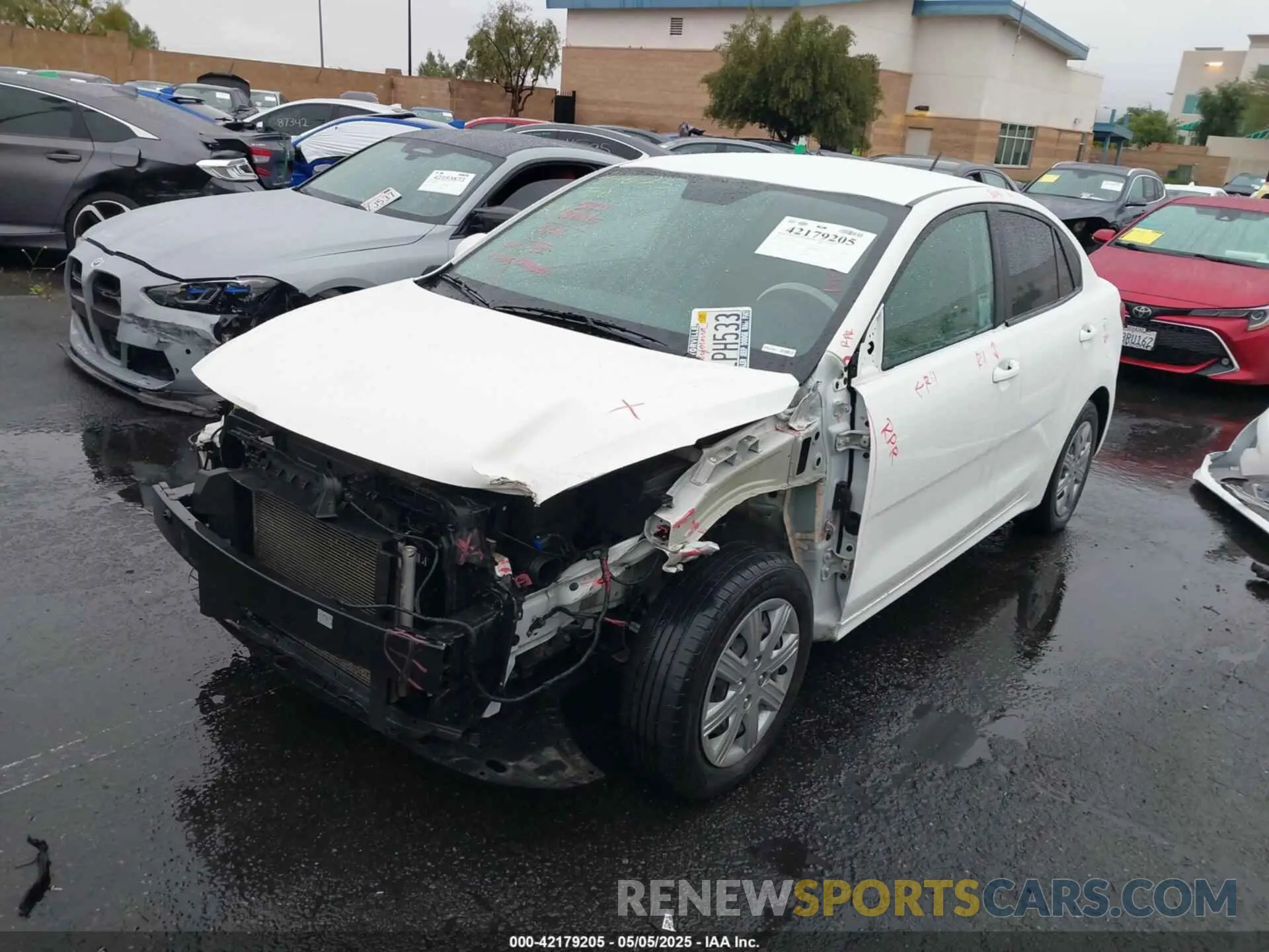 2 Photograph of a damaged car 3KPA24AD2ME375733 KIA RIO 2021