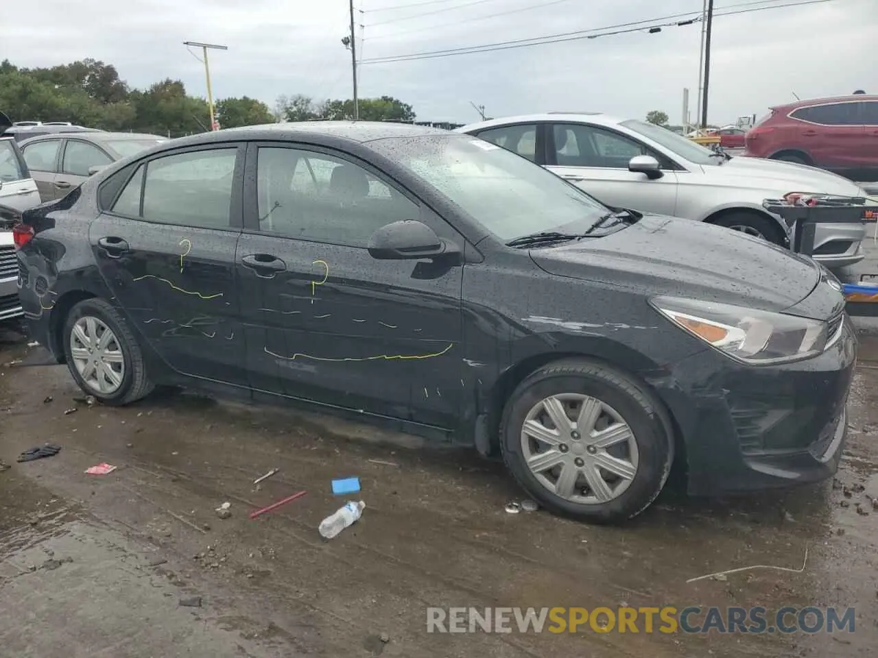 4 Photograph of a damaged car 3KPA24AD2ME378406 KIA RIO 2021
