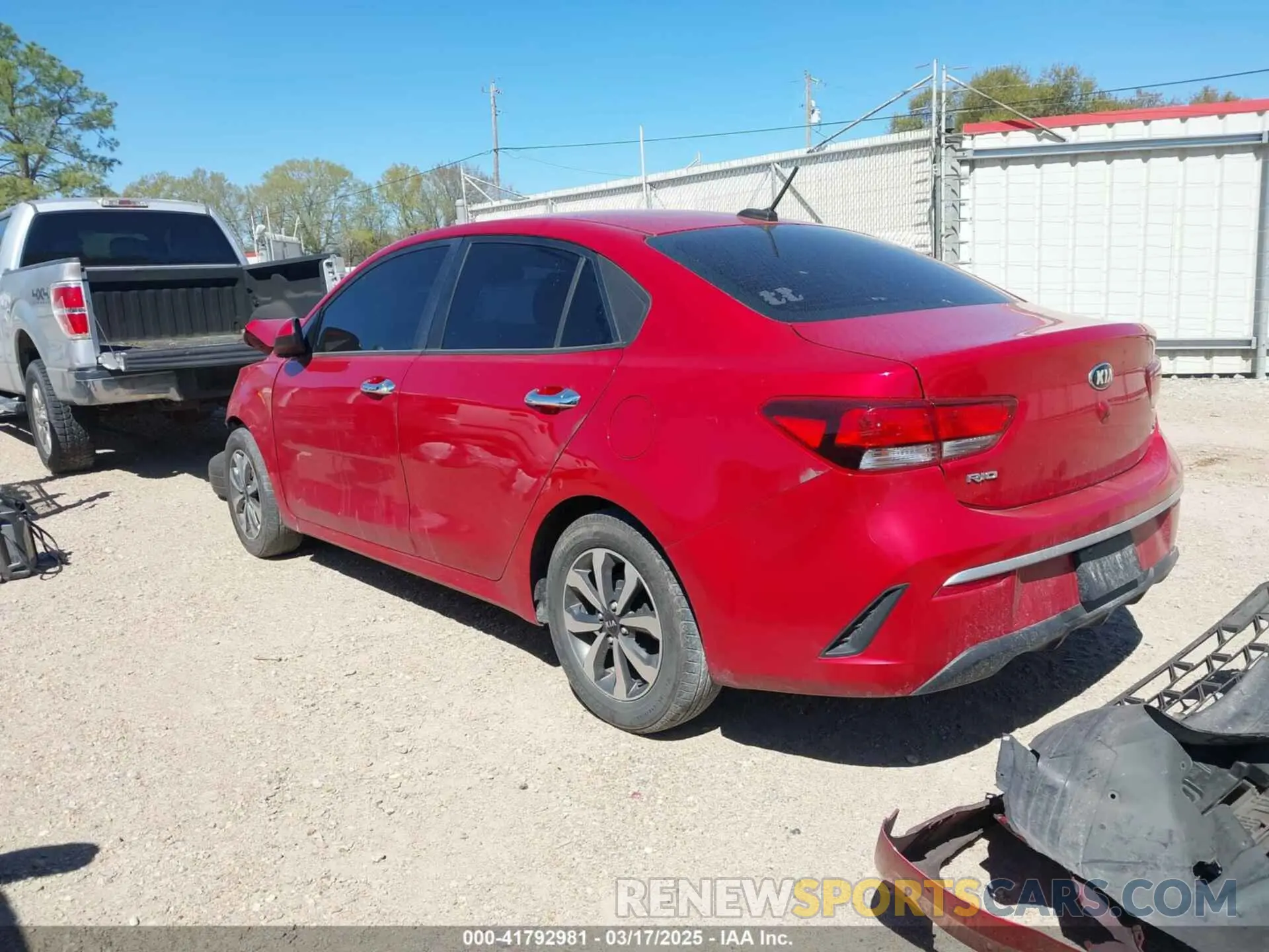 3 Photograph of a damaged car 3KPA24AD2ME387395 KIA RIO 2021