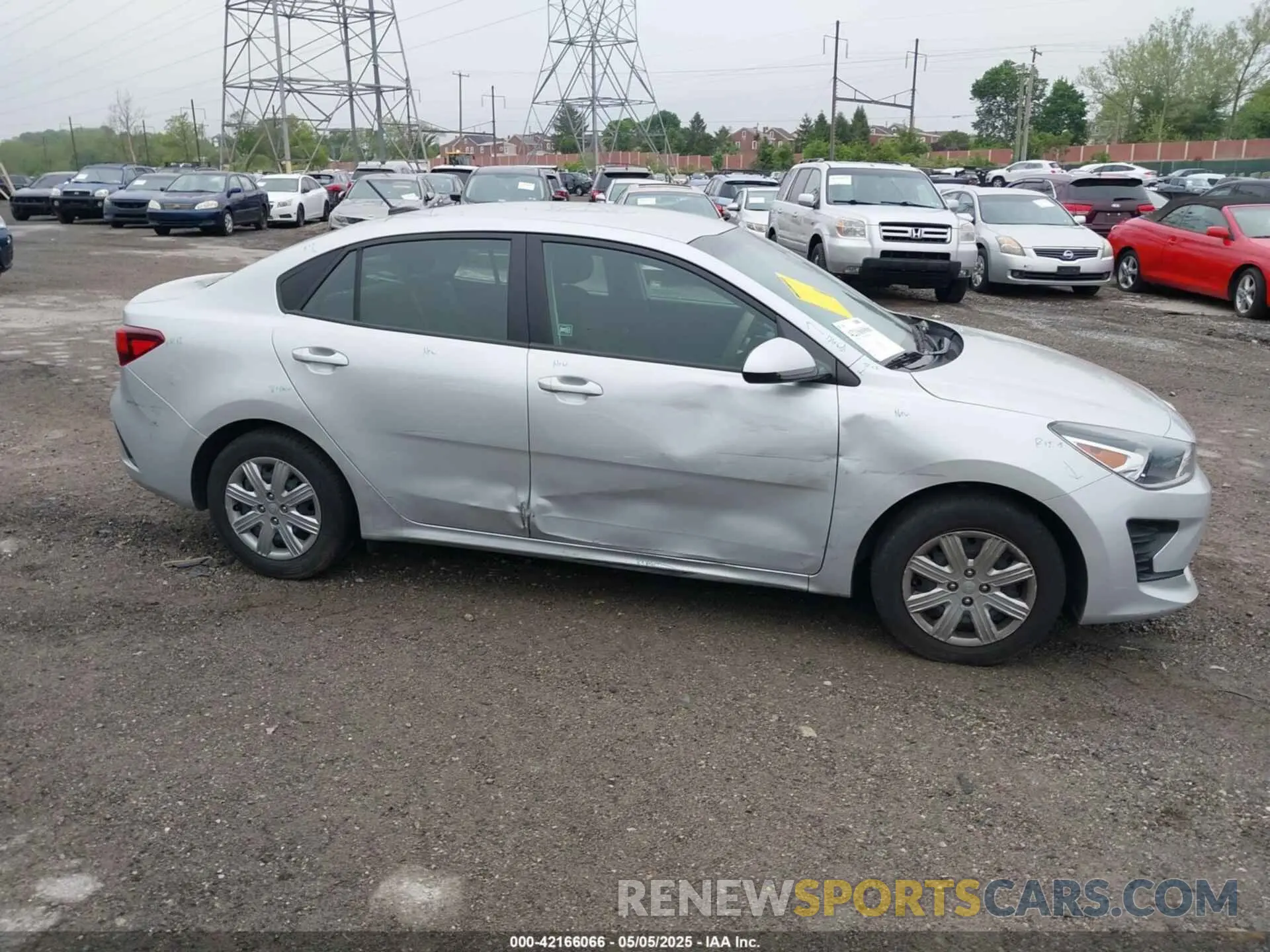 14 Photograph of a damaged car 3KPA24AD3ME366278 KIA RIO 2021