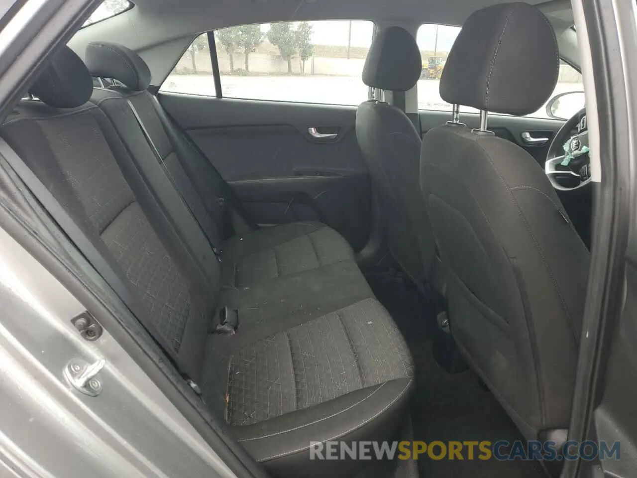 11 Photograph of a damaged car 3KPA24AD3ME367351 KIA RIO 2021