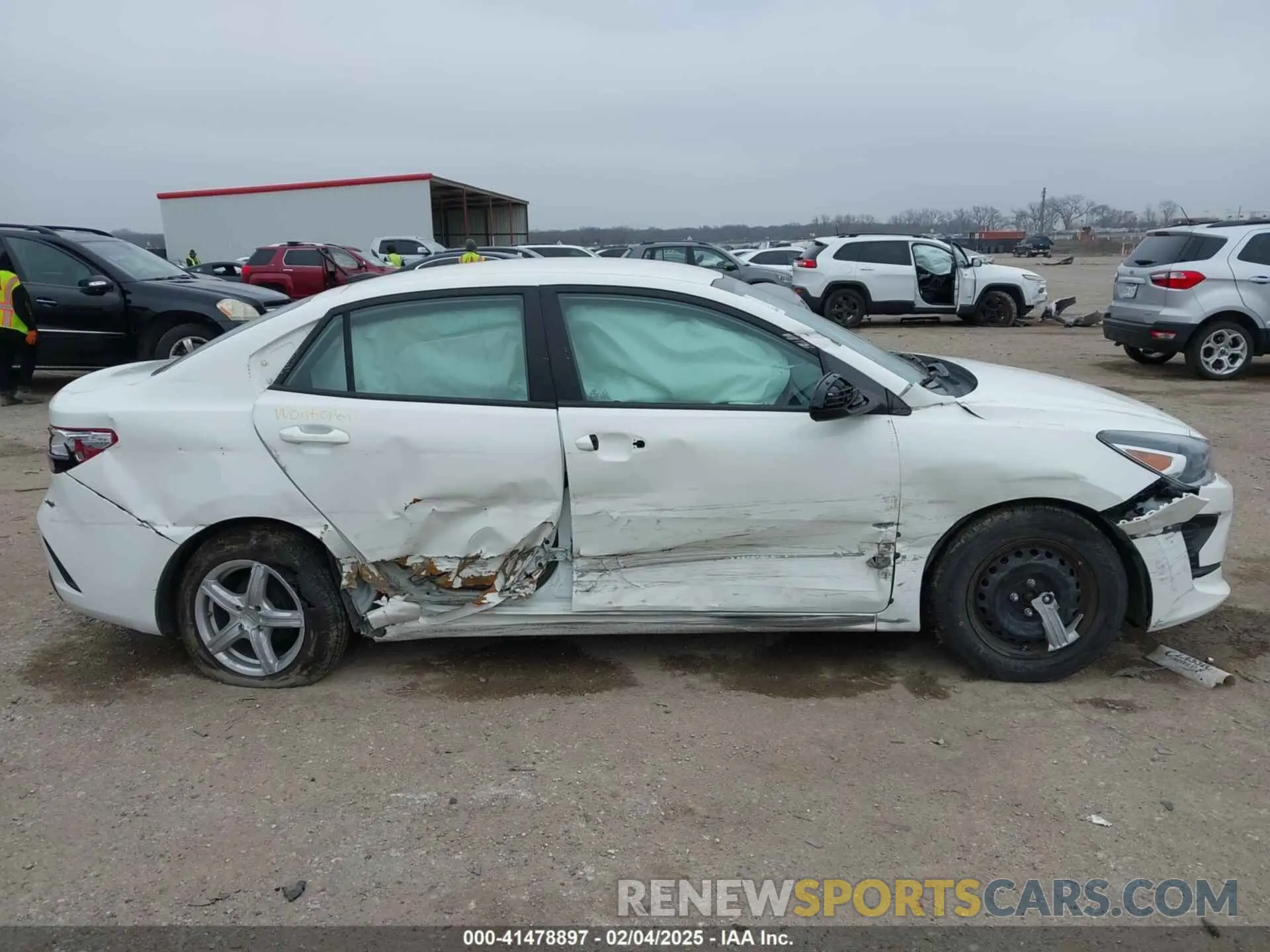 13 Photograph of a damaged car 3KPA24AD3ME382481 KIA RIO 2021