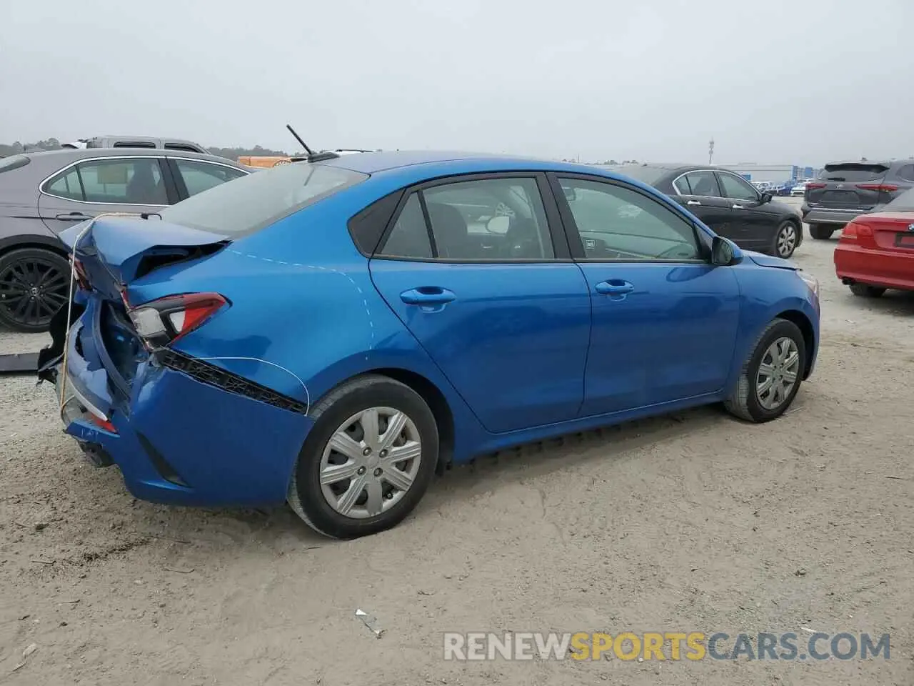 3 Photograph of a damaged car 3KPA24AD3ME395165 KIA RIO 2021