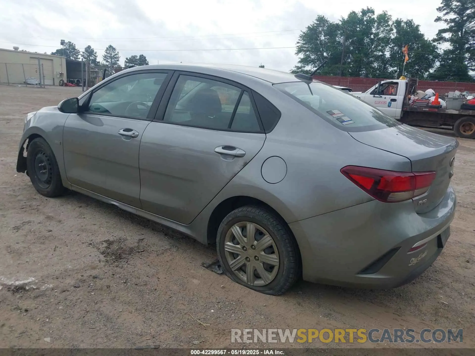 3 Photograph of a damaged car 3KPA24AD3ME405709 KIA RIO 2021