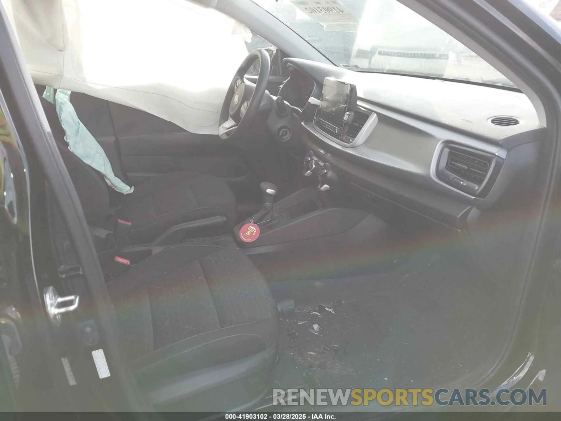 5 Photograph of a damaged car 3KPA24AD3ME430657 KIA RIO 2021
