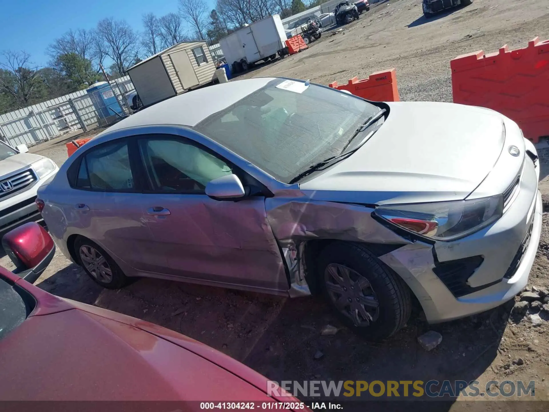 13 Photograph of a damaged car 3KPA24AD4ME363969 KIA RIO 2021