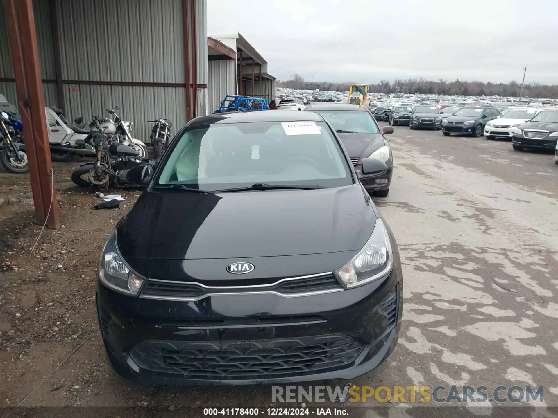 11 Photograph of a damaged car 3KPA24AD4ME364944 KIA RIO 2021