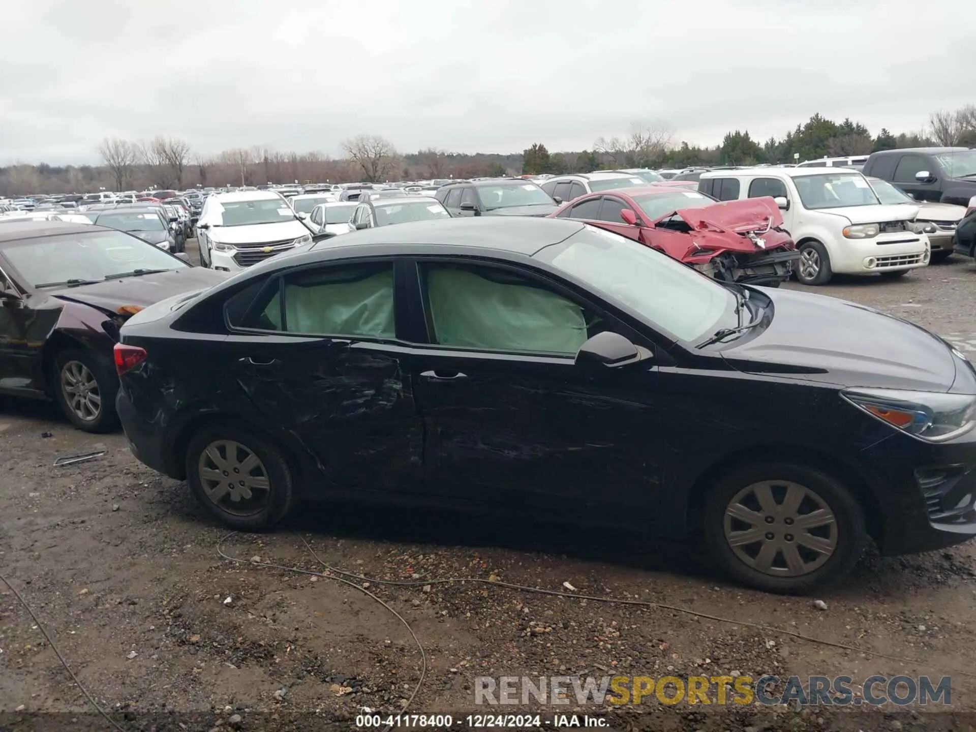 12 Photograph of a damaged car 3KPA24AD4ME364944 KIA RIO 2021