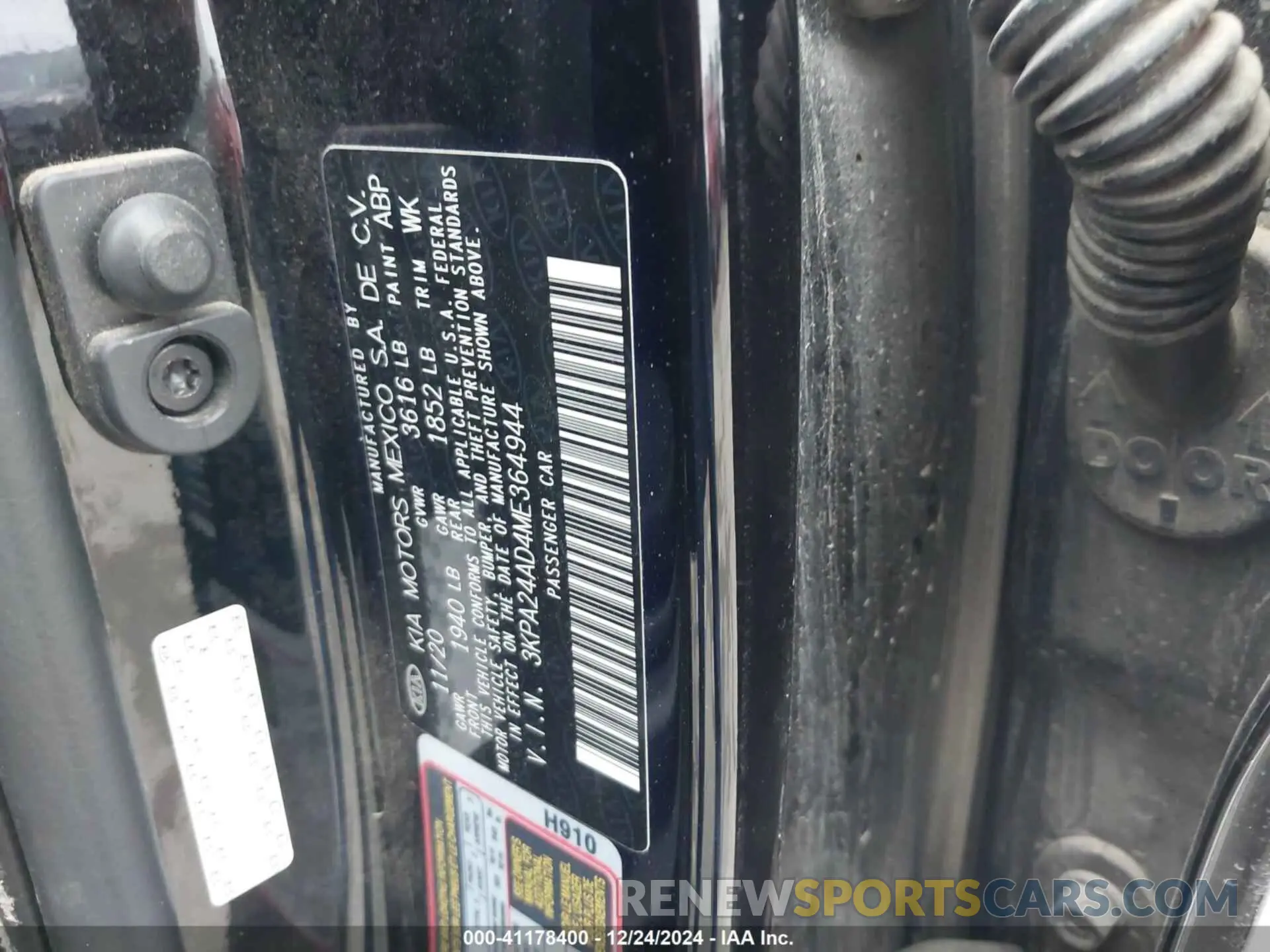 9 Photograph of a damaged car 3KPA24AD4ME364944 KIA RIO 2021