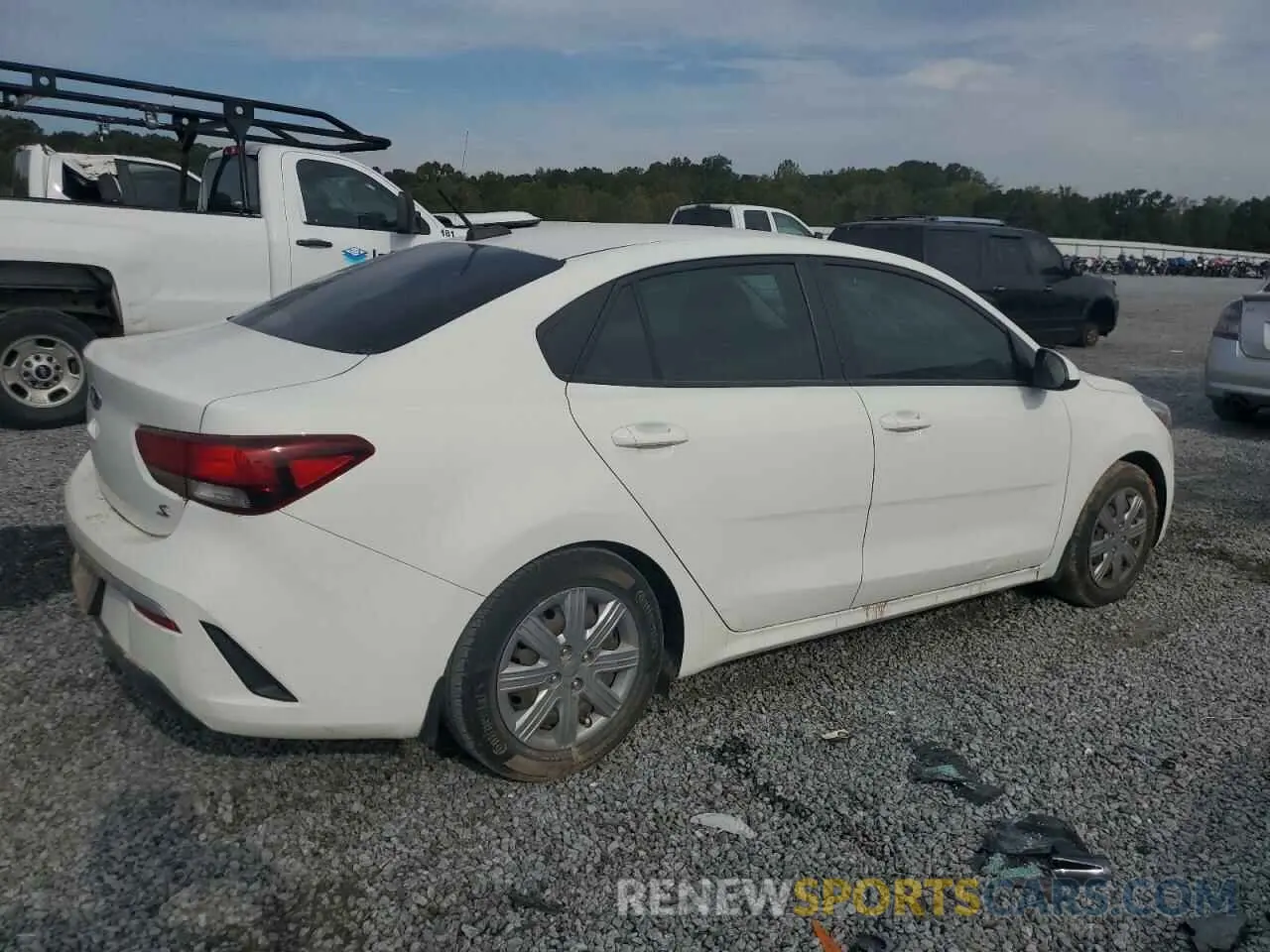 3 Photograph of a damaged car 3KPA24AD4ME392890 KIA RIO 2021
