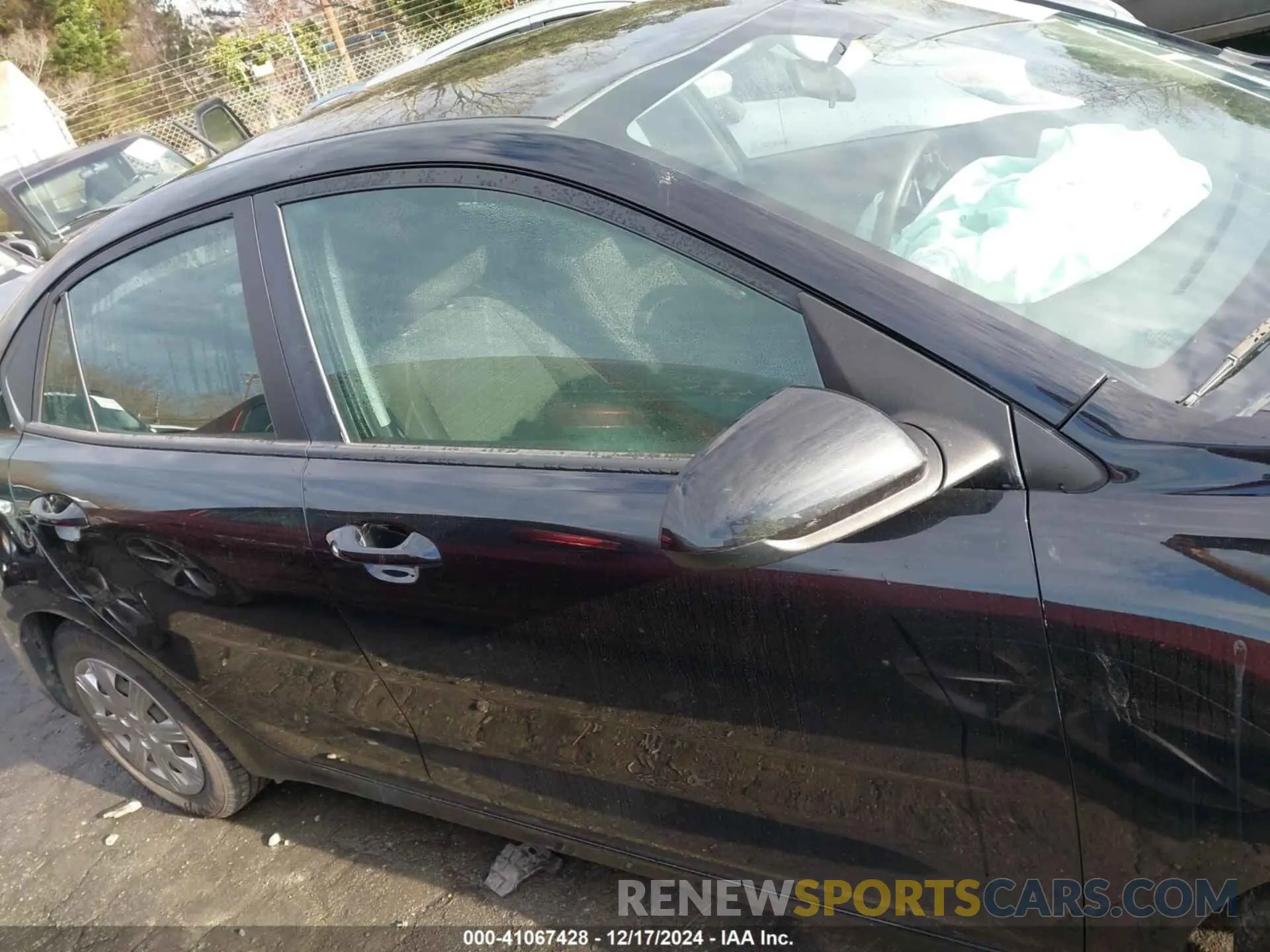 13 Photograph of a damaged car 3KPA24AD4ME396454 KIA RIO 2021