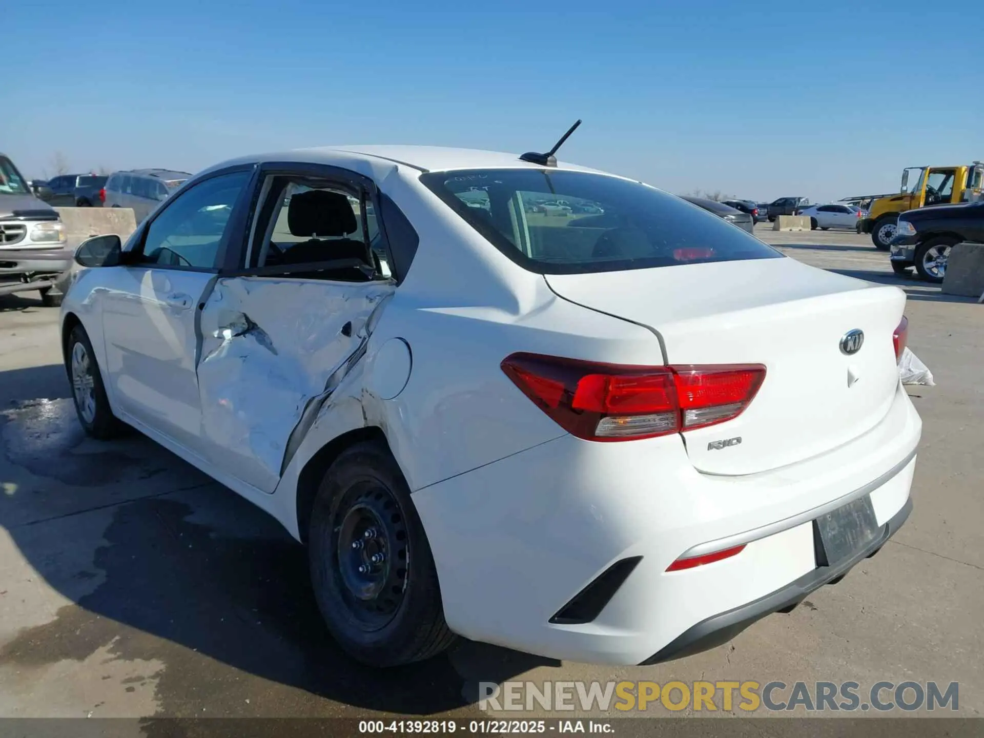 3 Photograph of a damaged car 3KPA24AD4ME425094 KIA RIO 2021