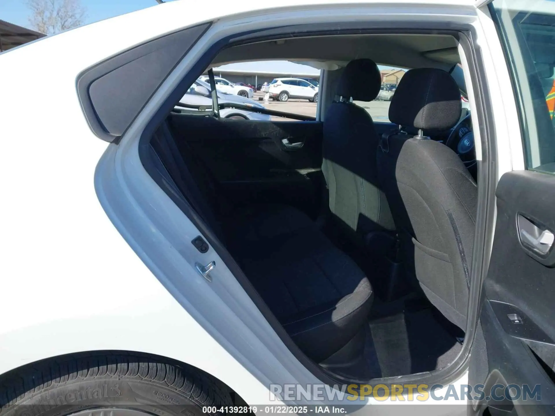 8 Photograph of a damaged car 3KPA24AD4ME425094 KIA RIO 2021