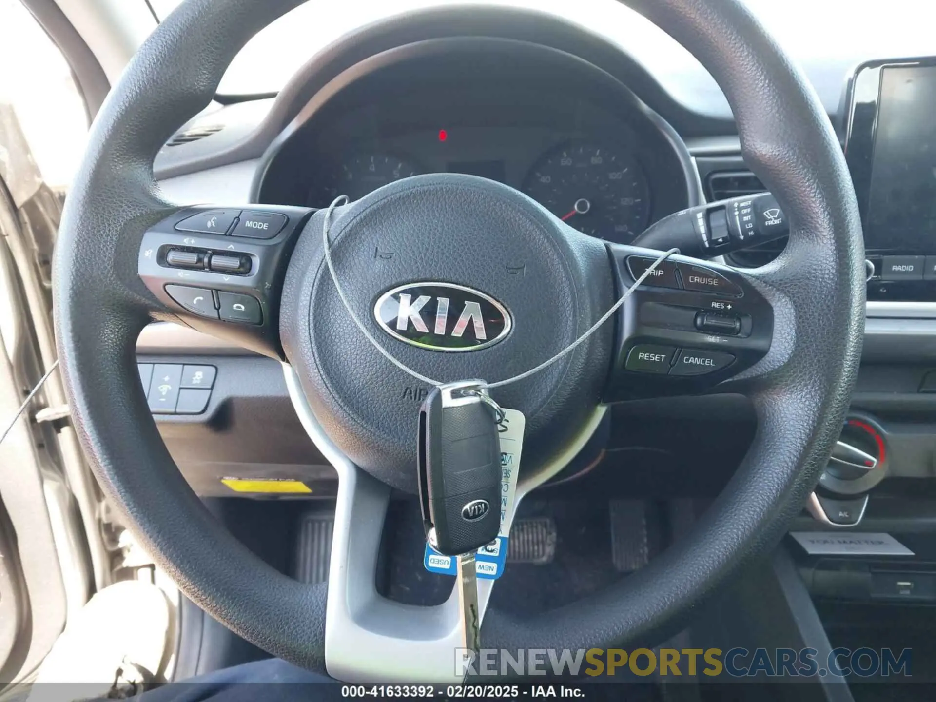 11 Photograph of a damaged car 3KPA24AD5ME372745 KIA RIO 2021