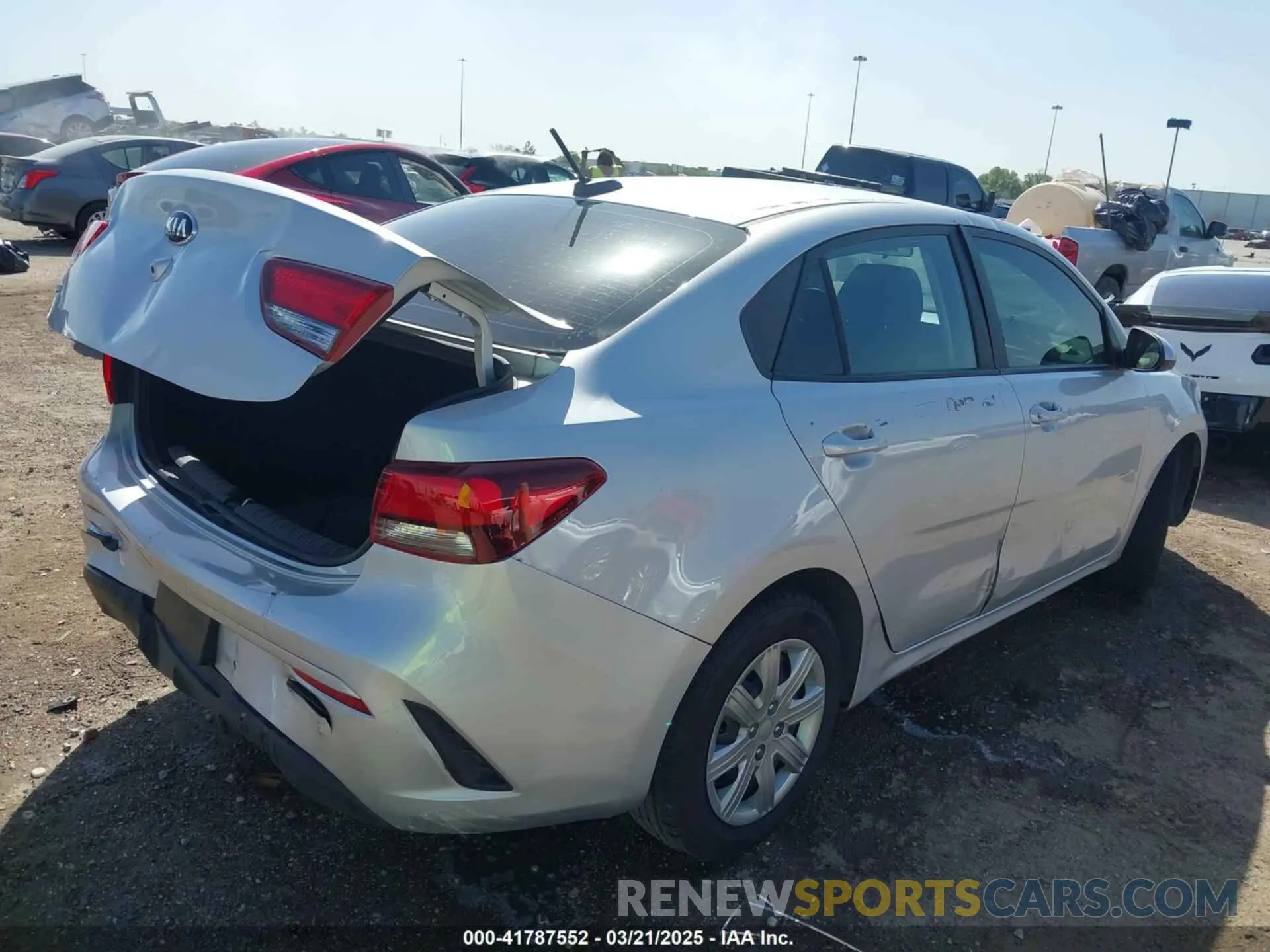 4 Photograph of a damaged car 3KPA24AD5ME429655 KIA RIO 2021