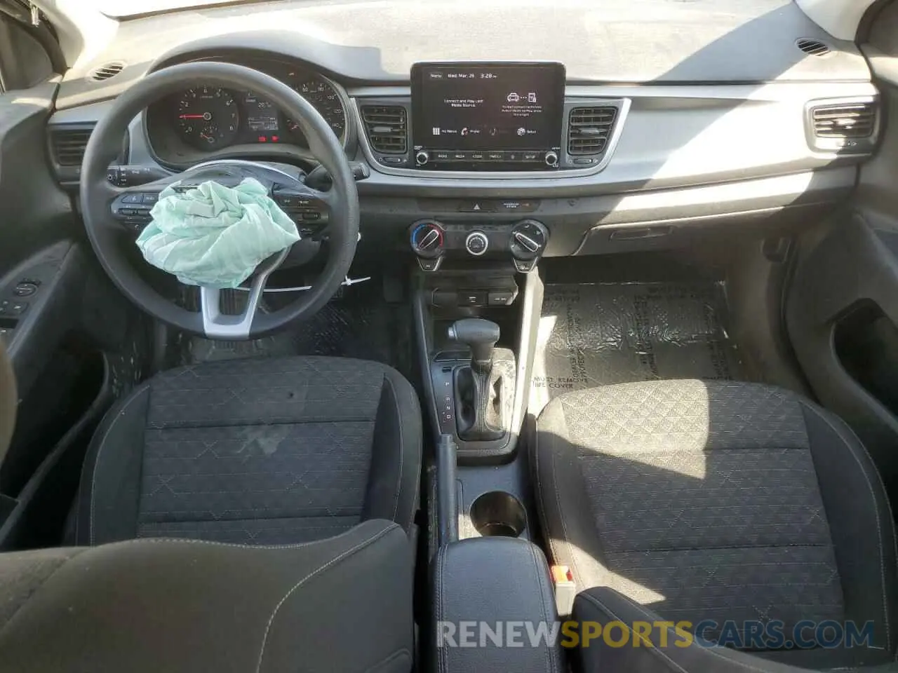8 Photograph of a damaged car 3KPA24AD6ME402948 KIA RIO 2021