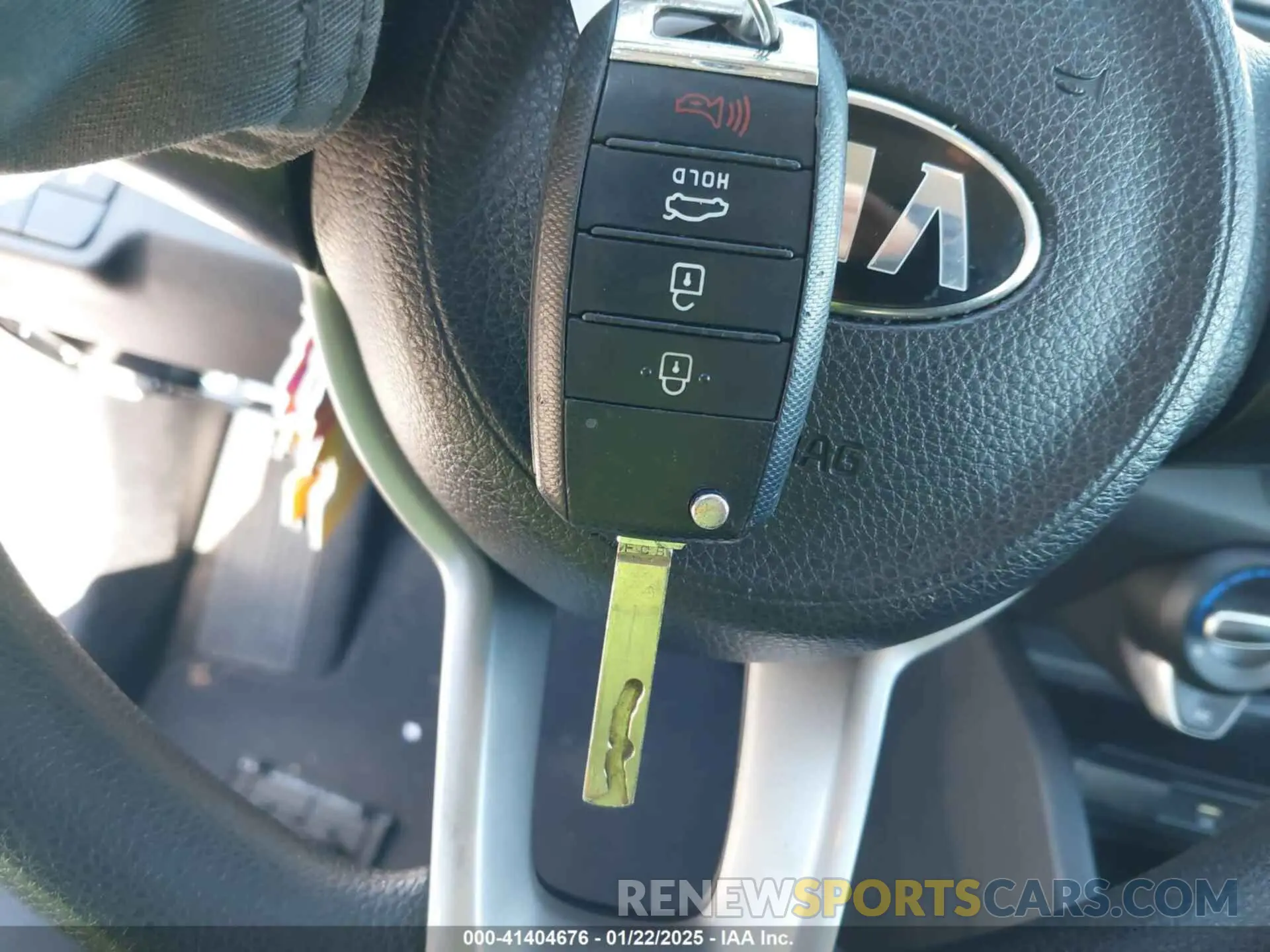 11 Photograph of a damaged car 3KPA24AD7ME374089 KIA RIO 2021