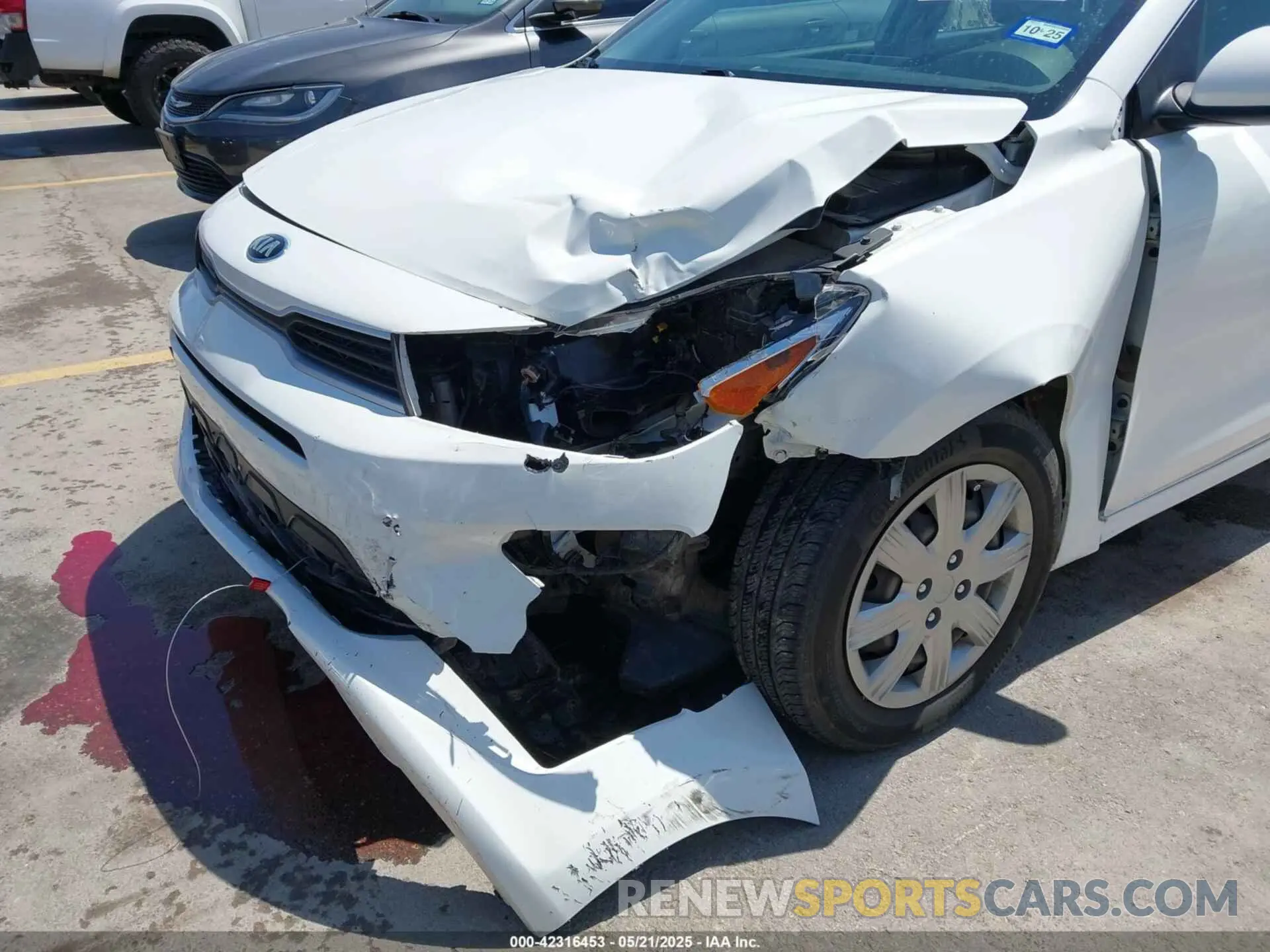 6 Photograph of a damaged car 3KPA24AD7ME406152 KIA RIO 2021