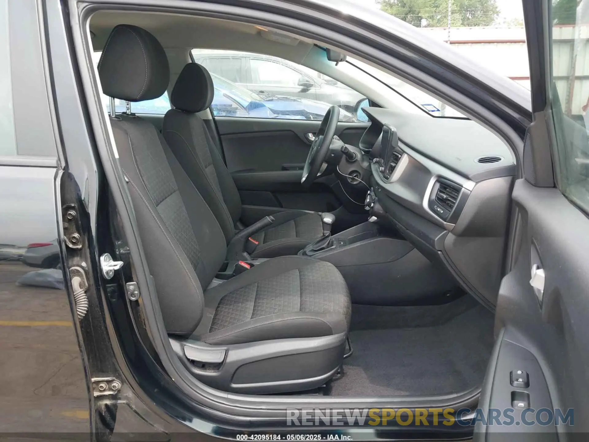 5 Photograph of a damaged car 3KPA24AD7ME412730 KIA RIO 2021
