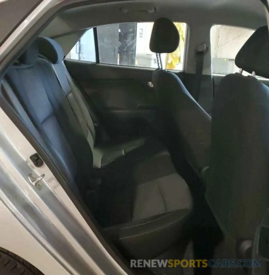 10 Photograph of a damaged car 3KPA24AD8ME366180 KIA RIO 2021