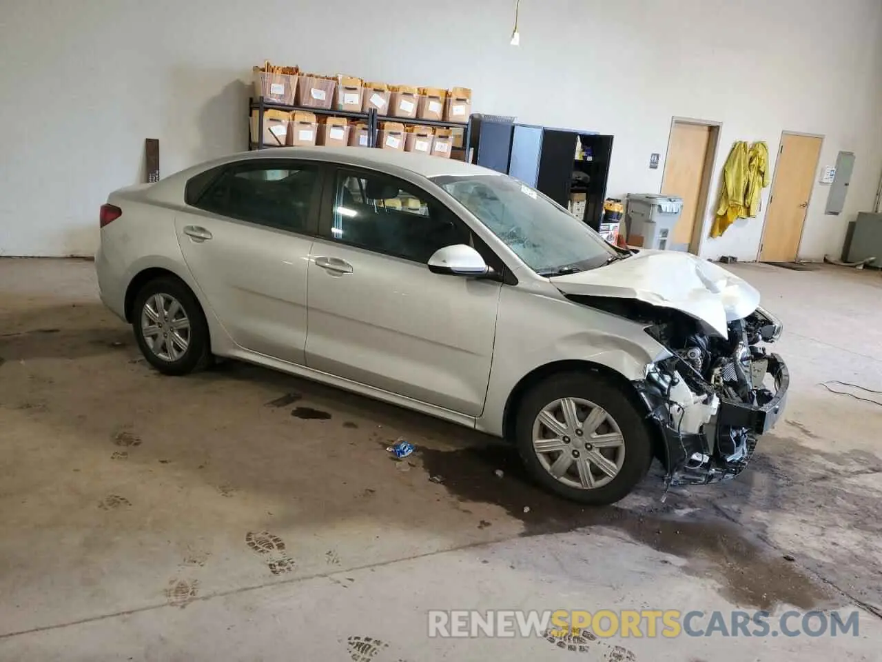 4 Photograph of a damaged car 3KPA24AD8ME366180 KIA RIO 2021