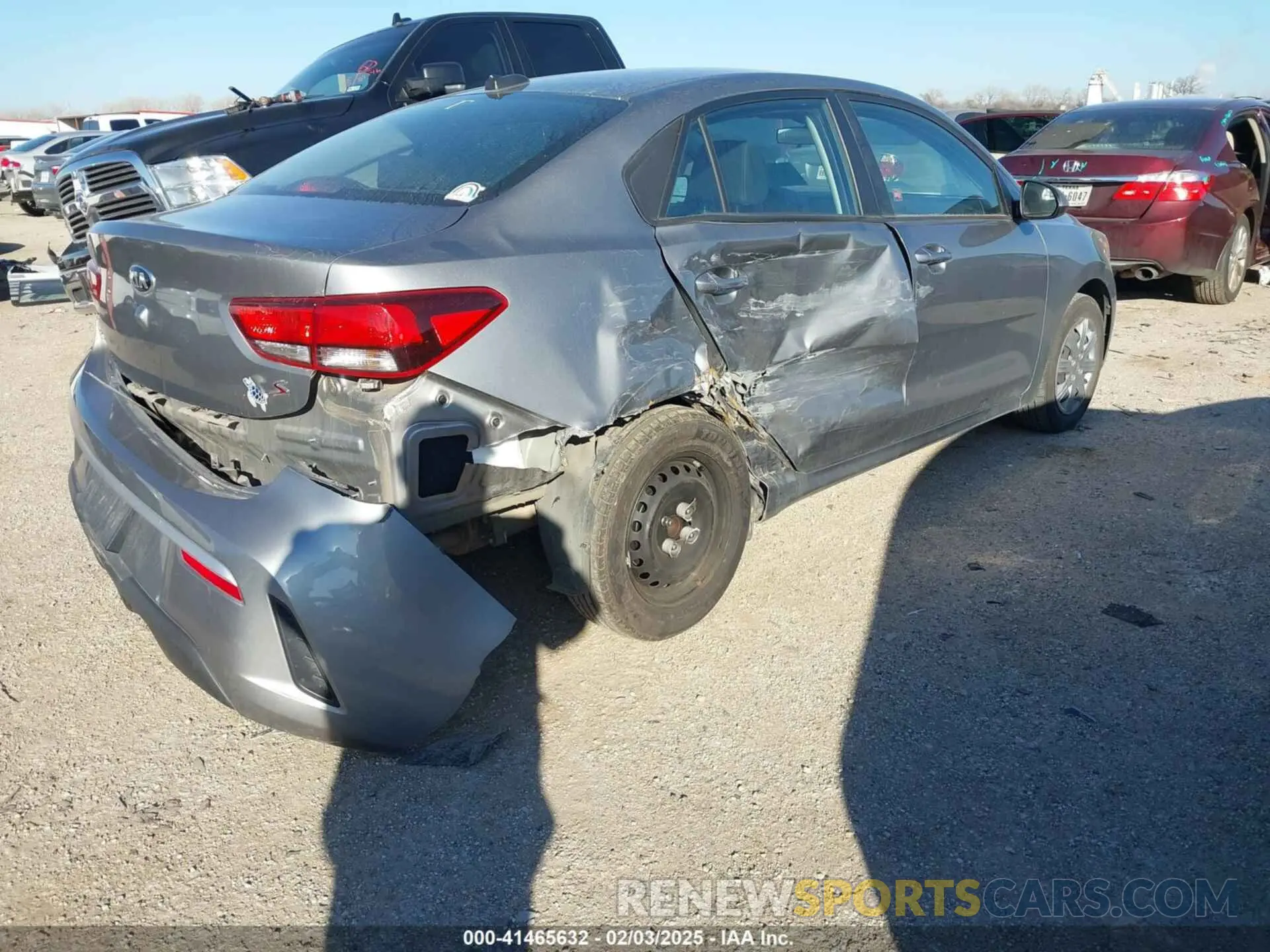 4 Photograph of a damaged car 3KPA24AD8ME377938 KIA RIO 2021