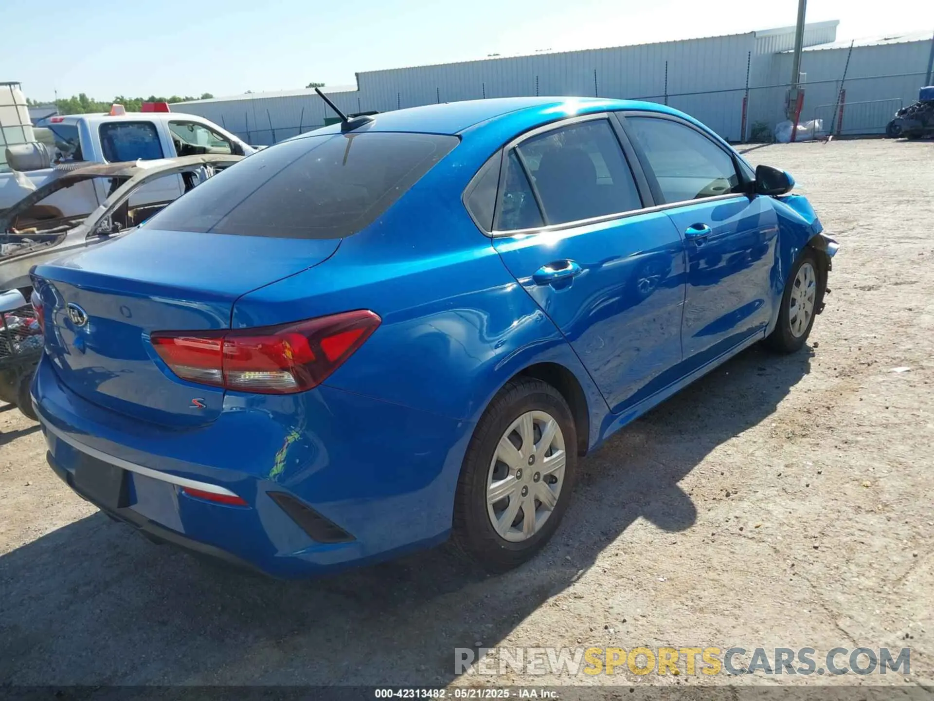 4 Photograph of a damaged car 3KPA24AD8ME387756 KIA RIO 2021