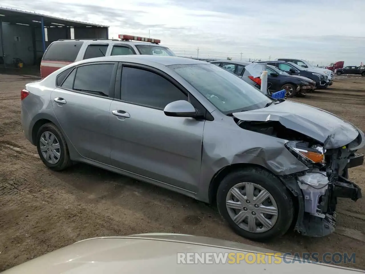 4 Photograph of a damaged car 3KPA24AD8ME400313 KIA RIO 2021