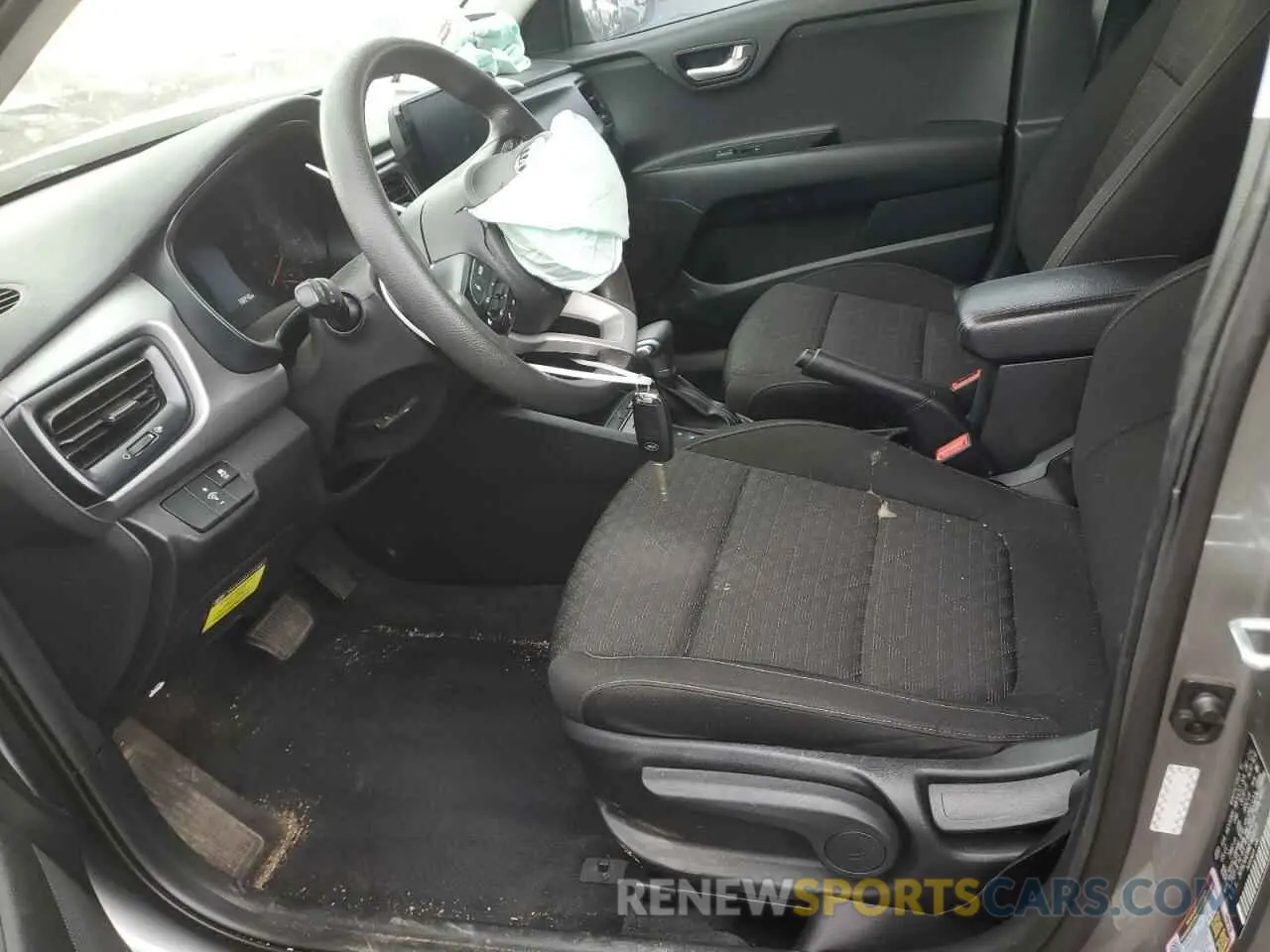 7 Photograph of a damaged car 3KPA24AD8ME400313 KIA RIO 2021