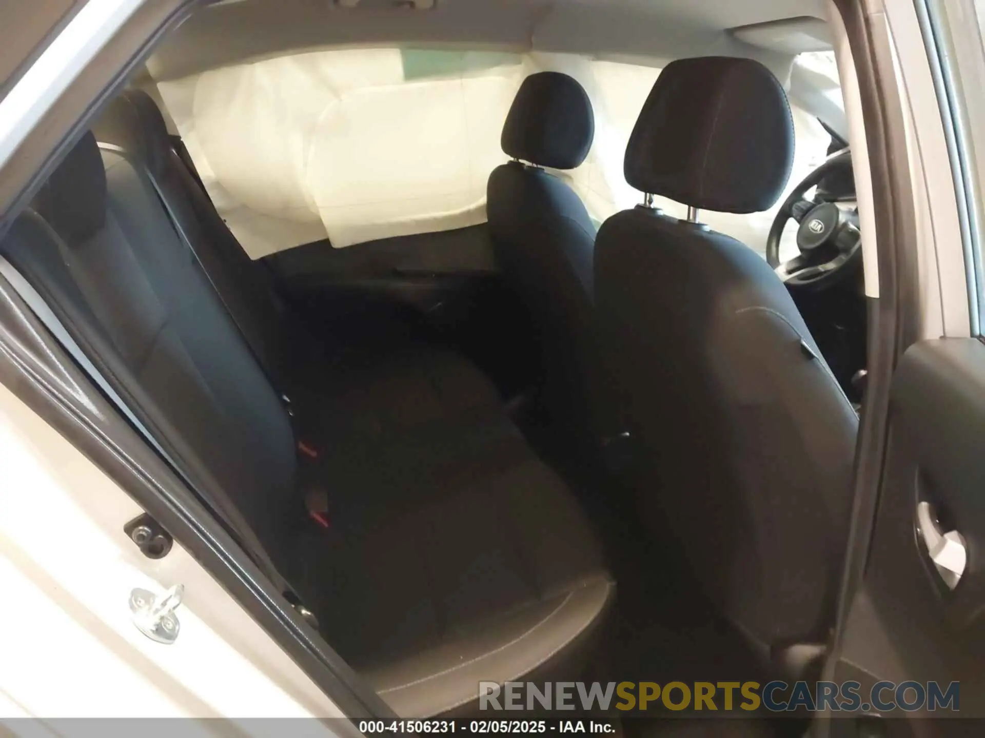 8 Photograph of a damaged car 3KPA24AD8ME413675 KIA RIO 2021