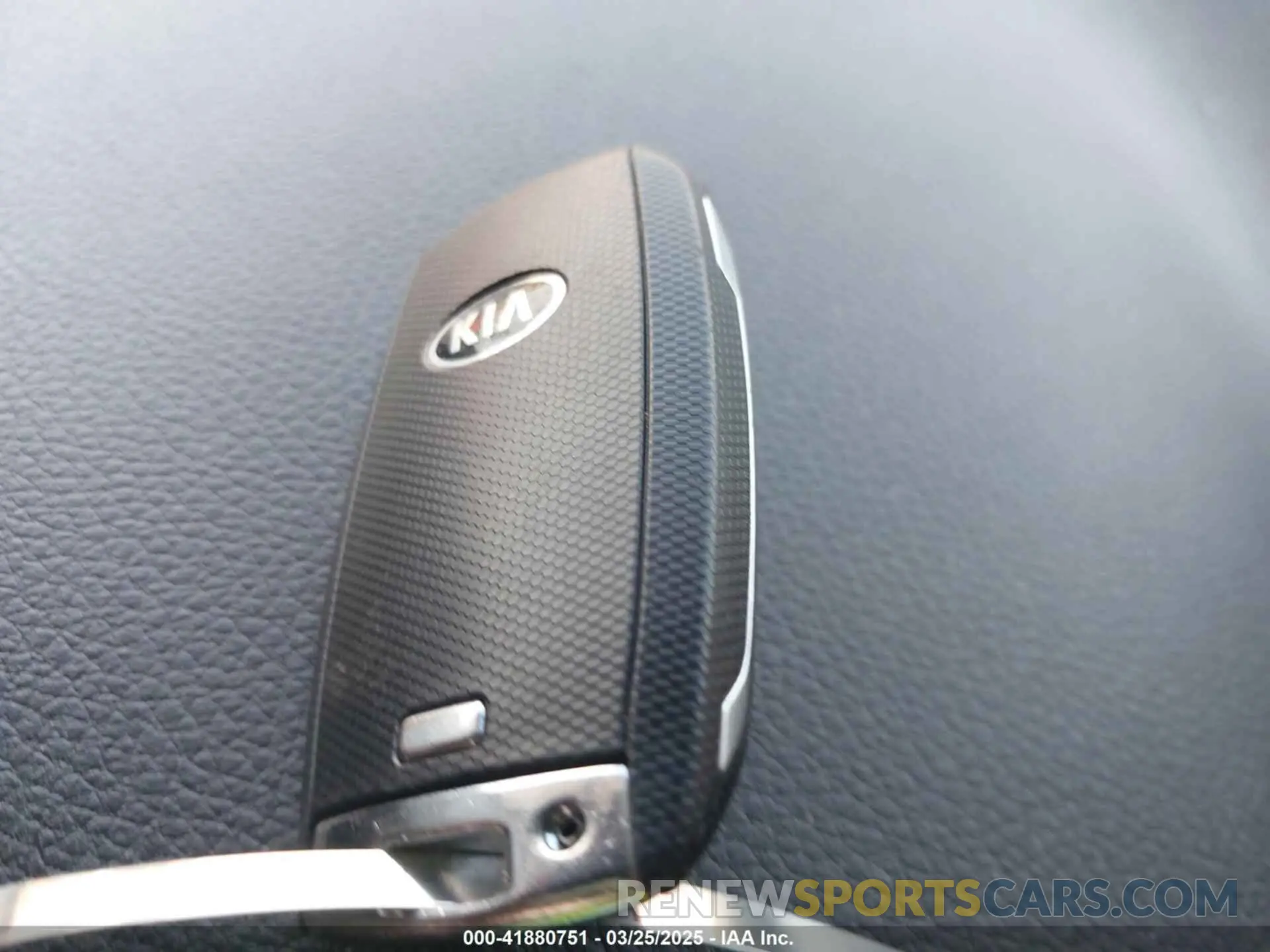 11 Photograph of a damaged car 3KPA24AD8ME425373 KIA RIO 2021